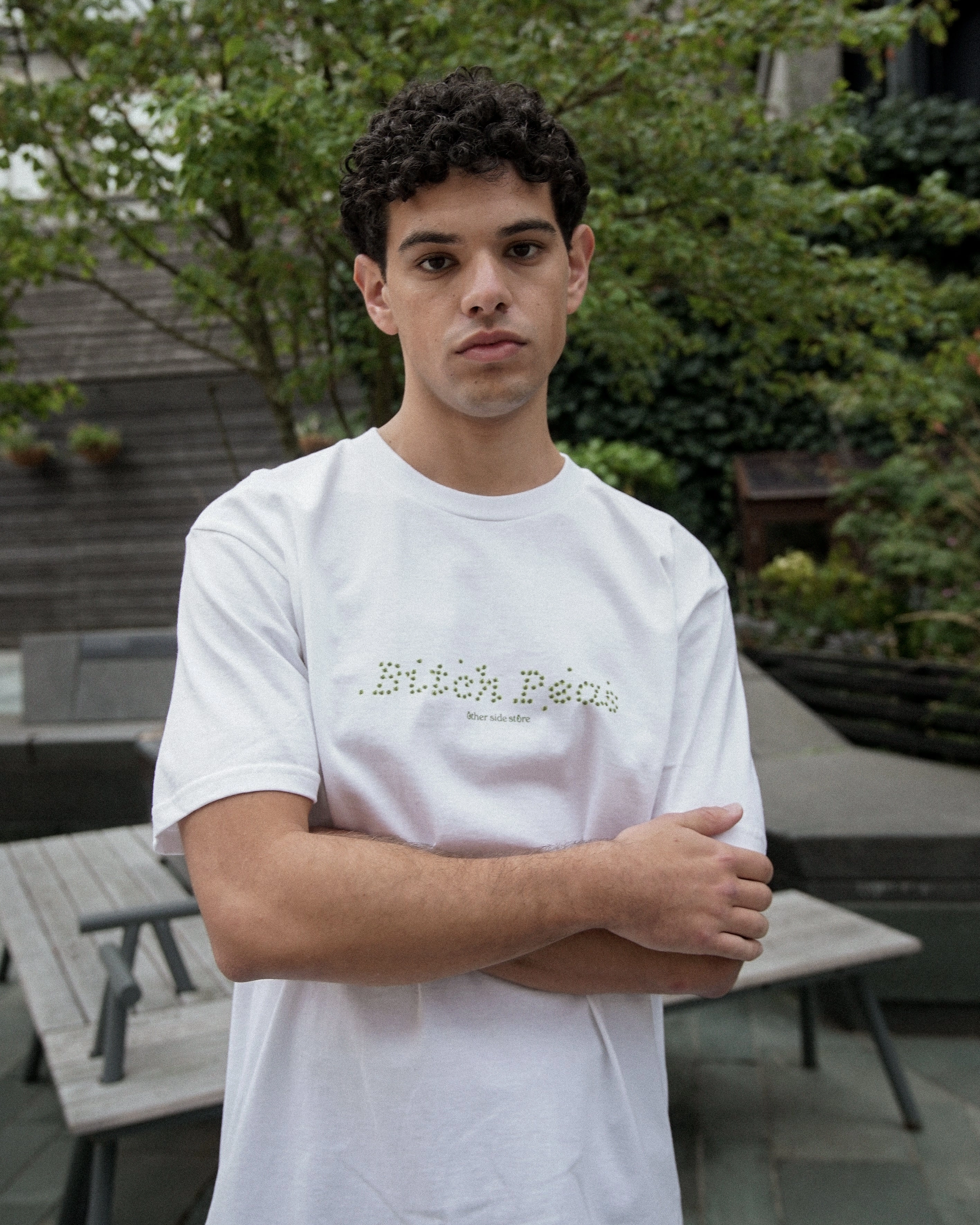 Ribbed collar Crew neck classic Other Side Store 'Bitch Peas' Tee - White