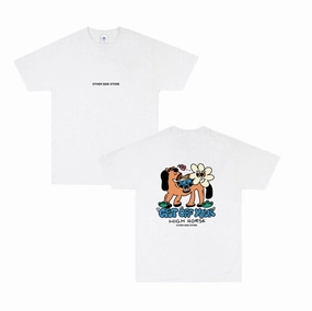Comfy Vibes Light Breeze Other Side Store 'High Horse' Tee - White