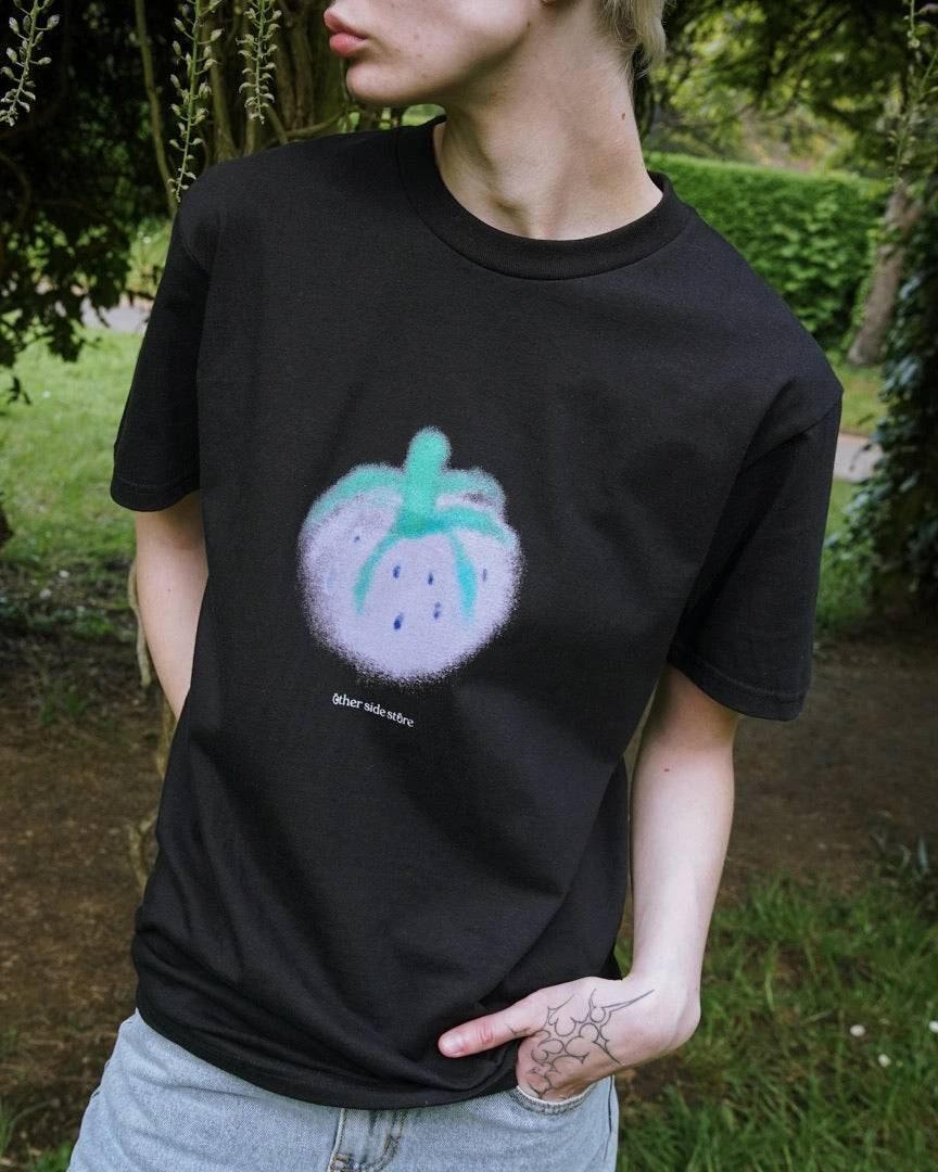 Breathable touch Other Side Store 'Purple Strawberry' Tee - Black