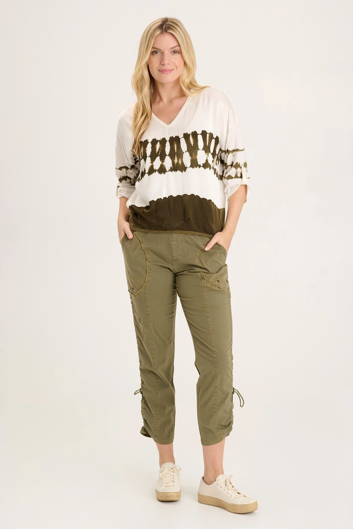 Flattering Waist Otish Slim Poplin Crop