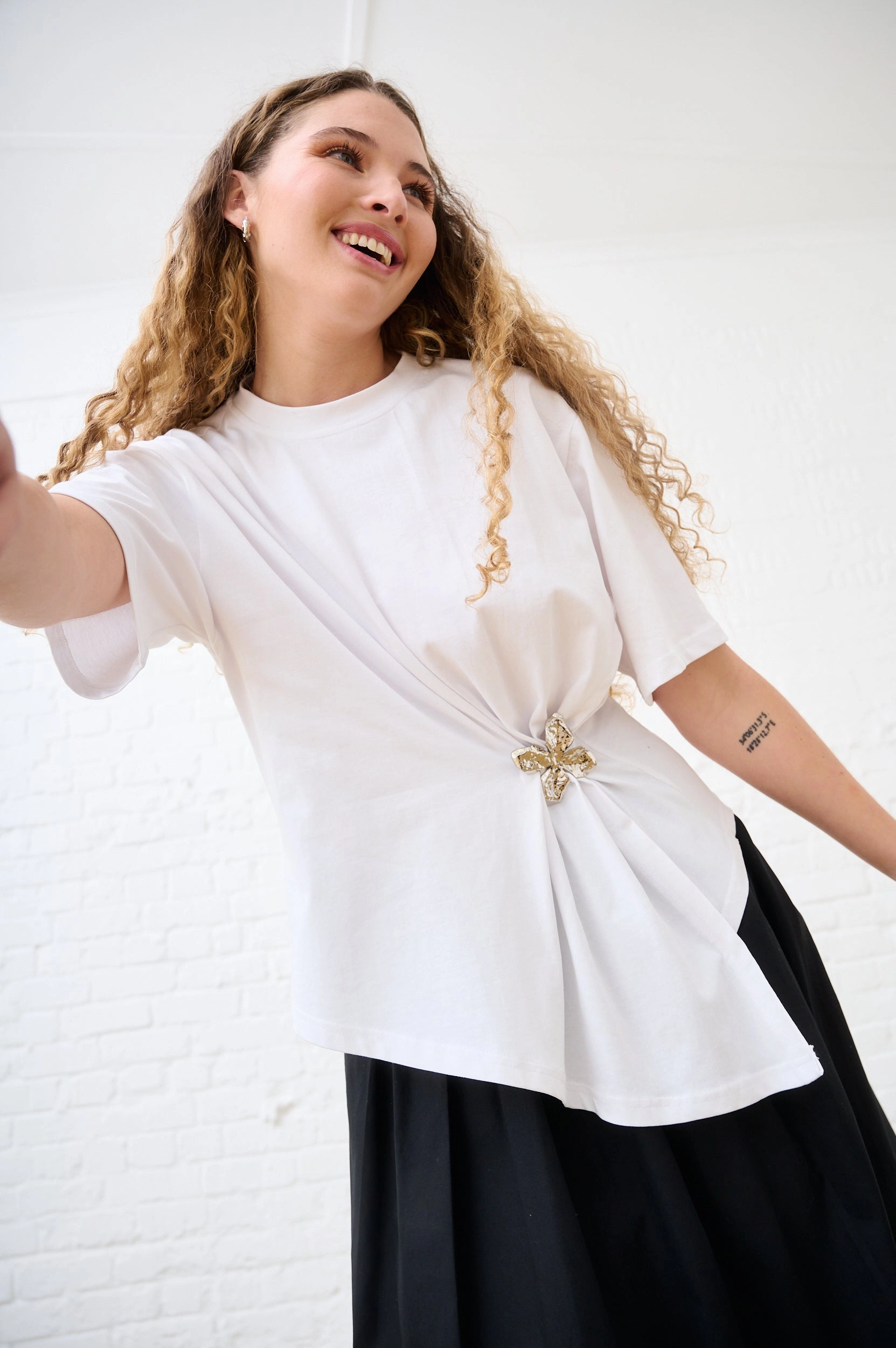 DoubleLayeredCollar Oversized Tee with Flower Pin