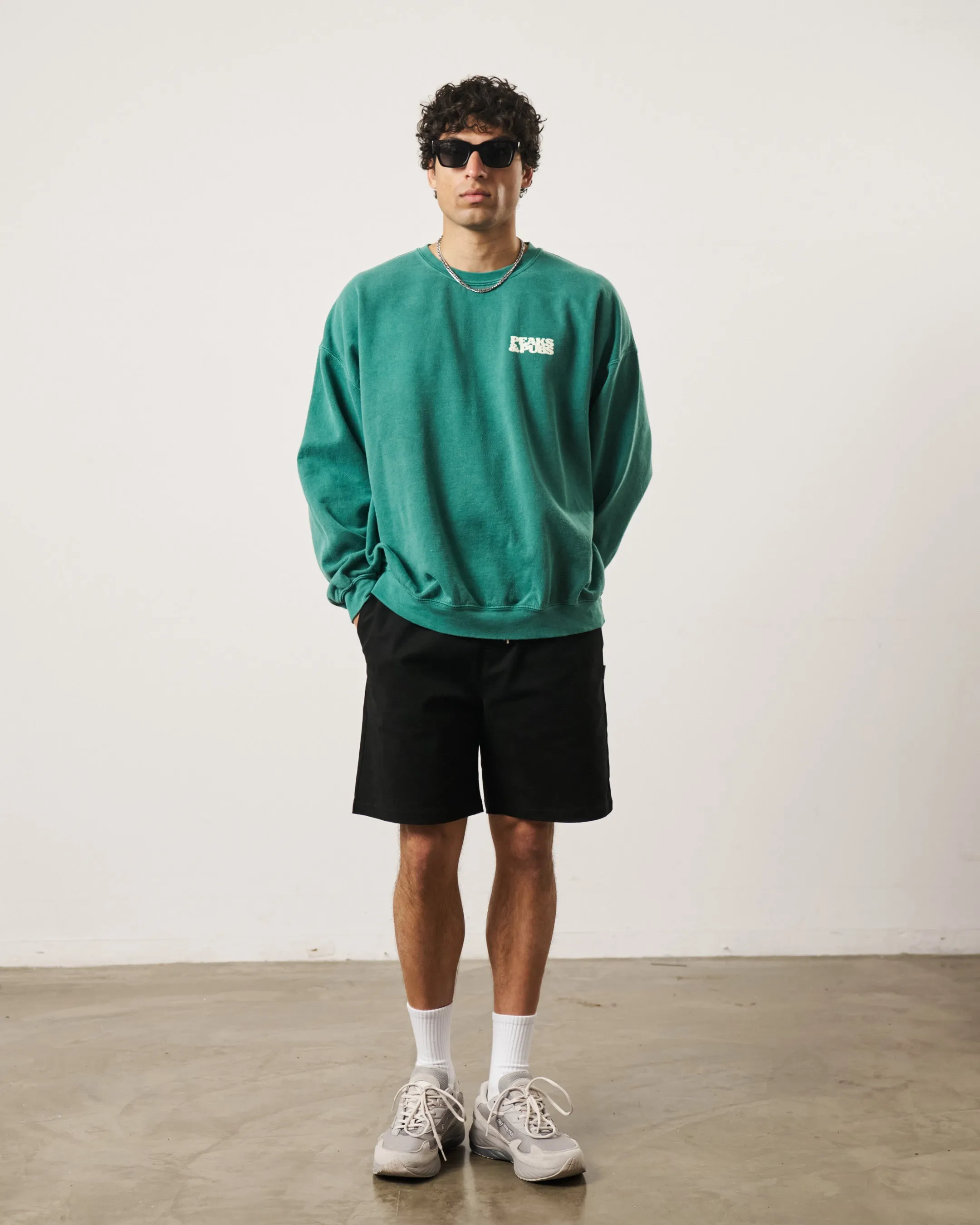 Winter-Ready Fashion Simple Fashion Peaks & Pubs 'Earn Your Pints' Vintage Washed Sweater - Green