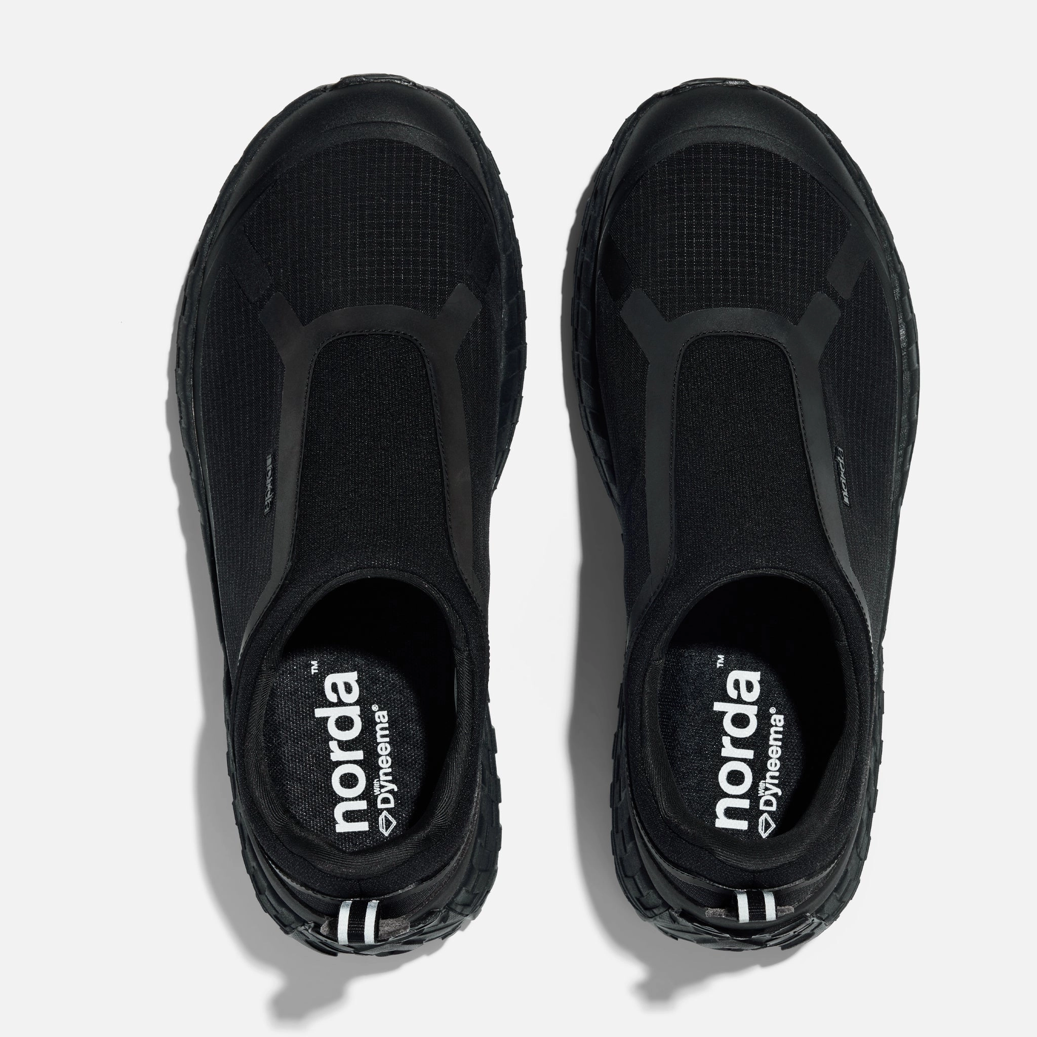 Norda 003 Women Pitch Black Abrasion Resistant Material
