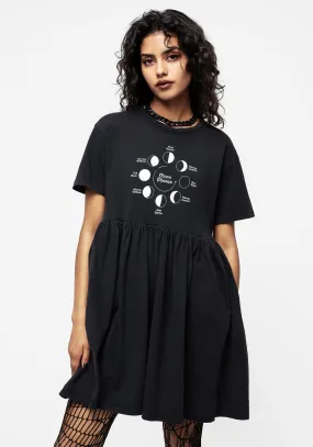 Daily Favorite Work-Ready Look Phase Graphic Print Mini Skater Dress