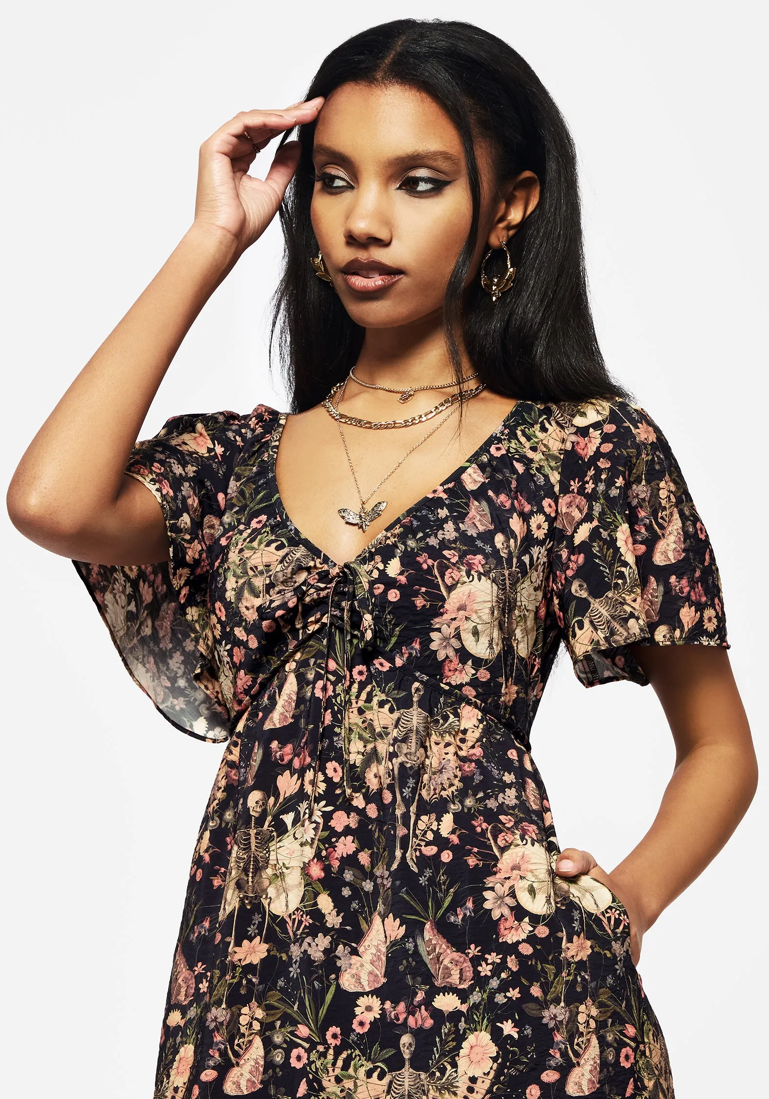 Curve-Enhancing Ready Glow Pixie Floral Print Tie Front Maxi Dress