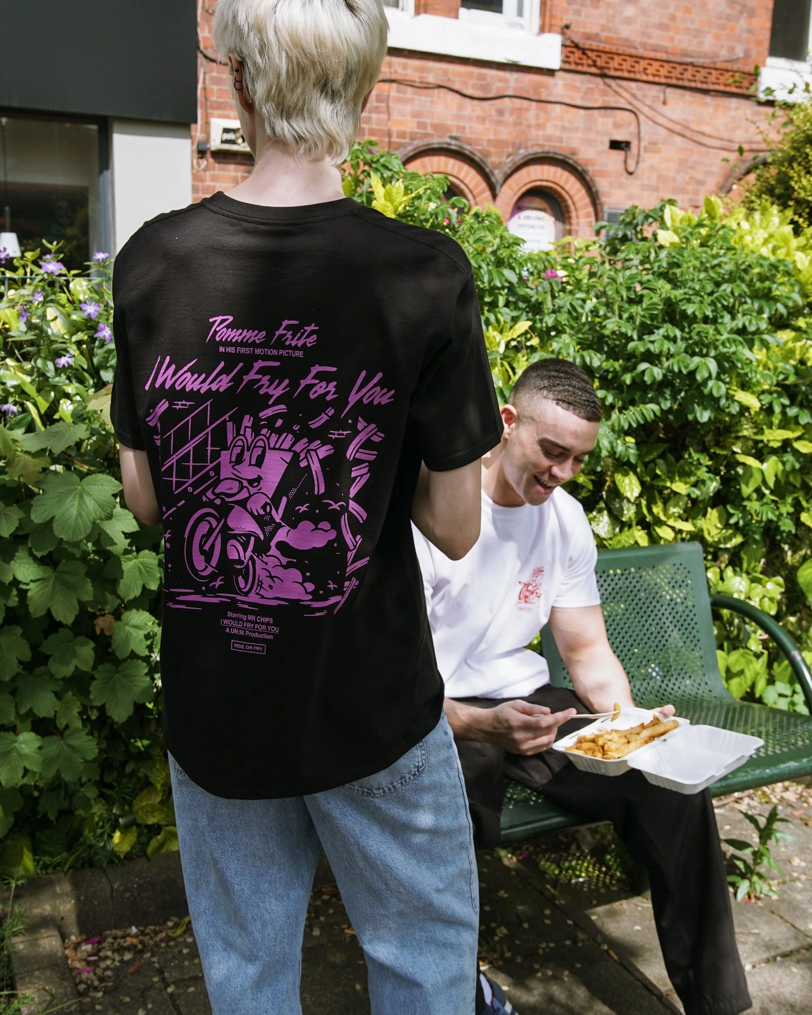 Pomme Frite 'Ride Or Fry' Tee - Black futuristic Regular Fit
