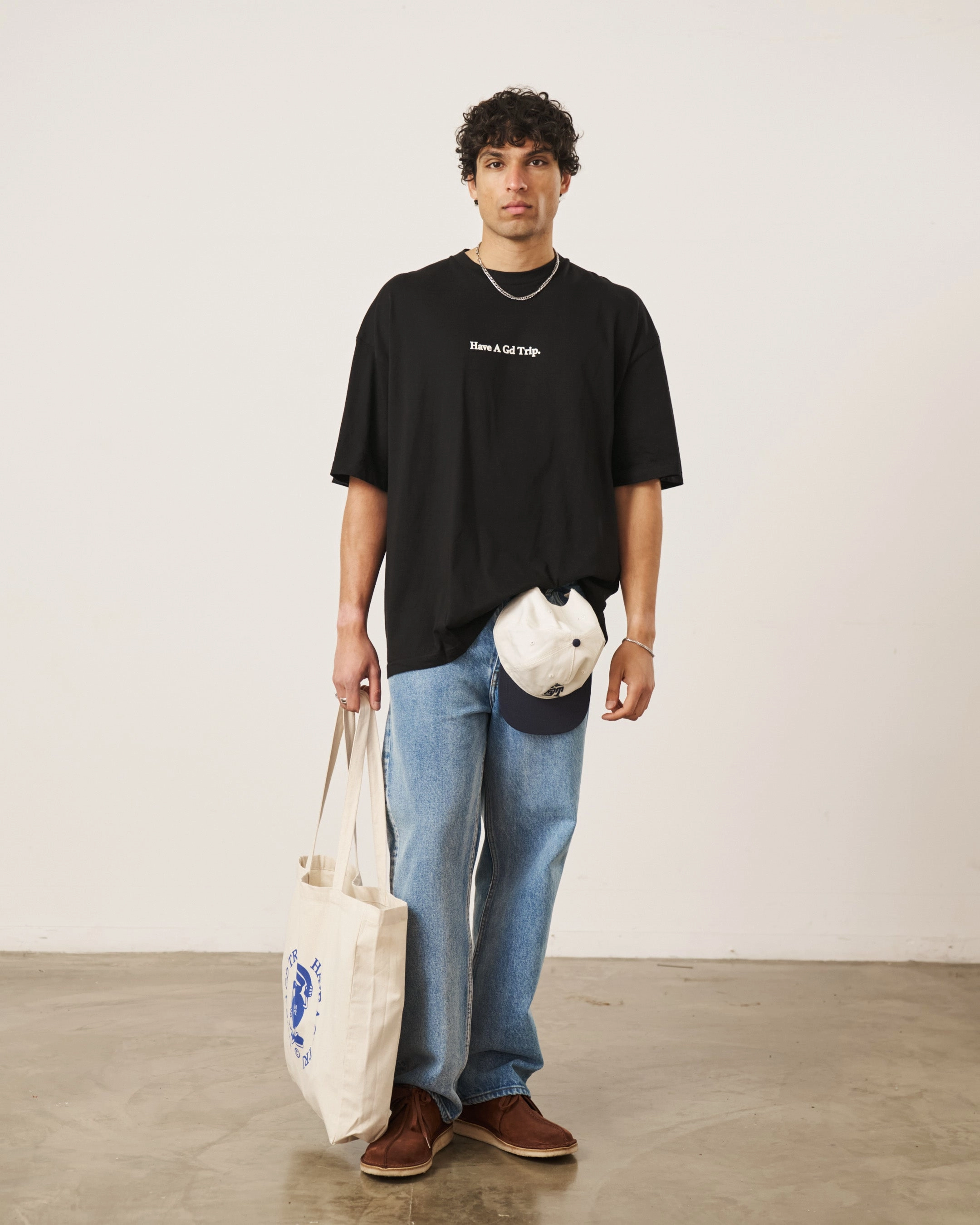 Breathable touch HAVE A GD TRIP 'Kendrick' Tee - Black