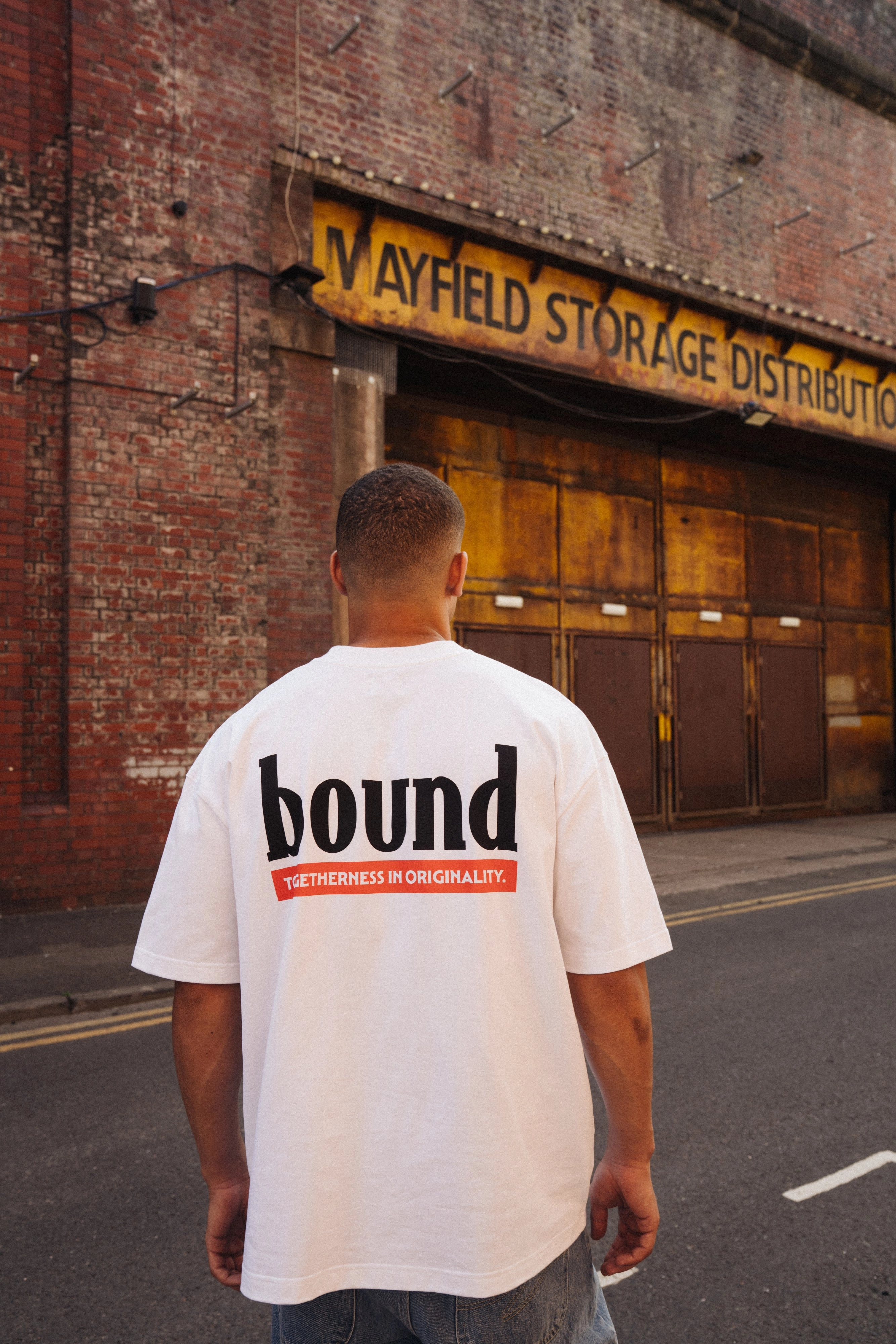 RelaxedFit Fashion and Comfort bound 'Red Label' Tee - White