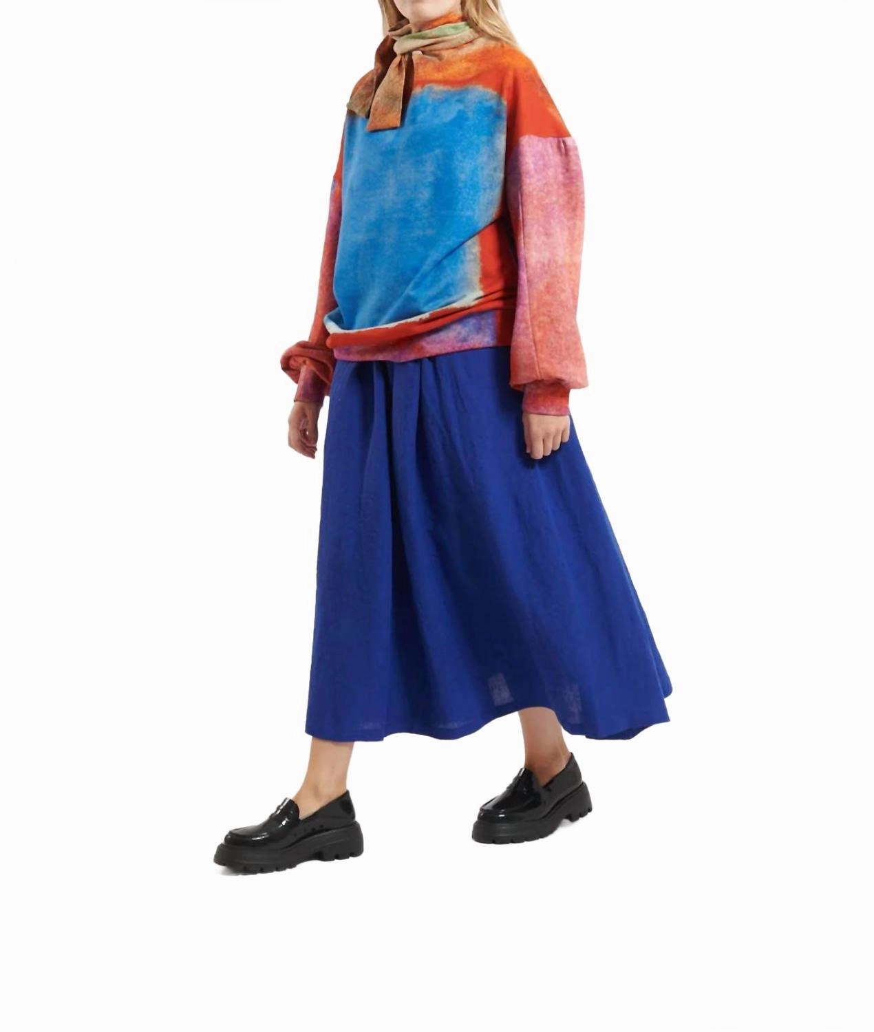 Winter-Ready Knit Soft comfort layer Print V Sweater Binder In Blue Multi