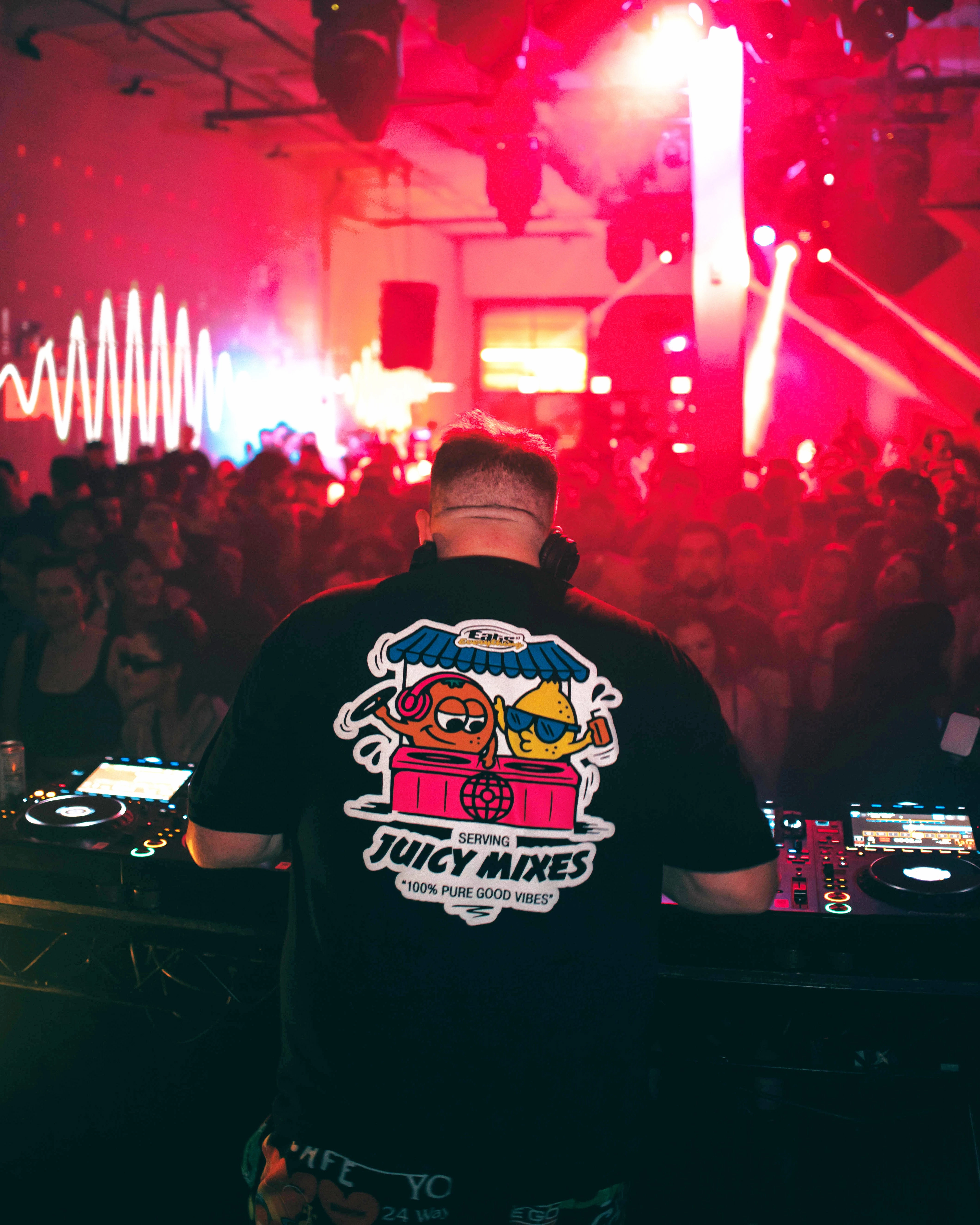 regular but not boring History Of Rave 'Juicy Mixes' Tee - Black