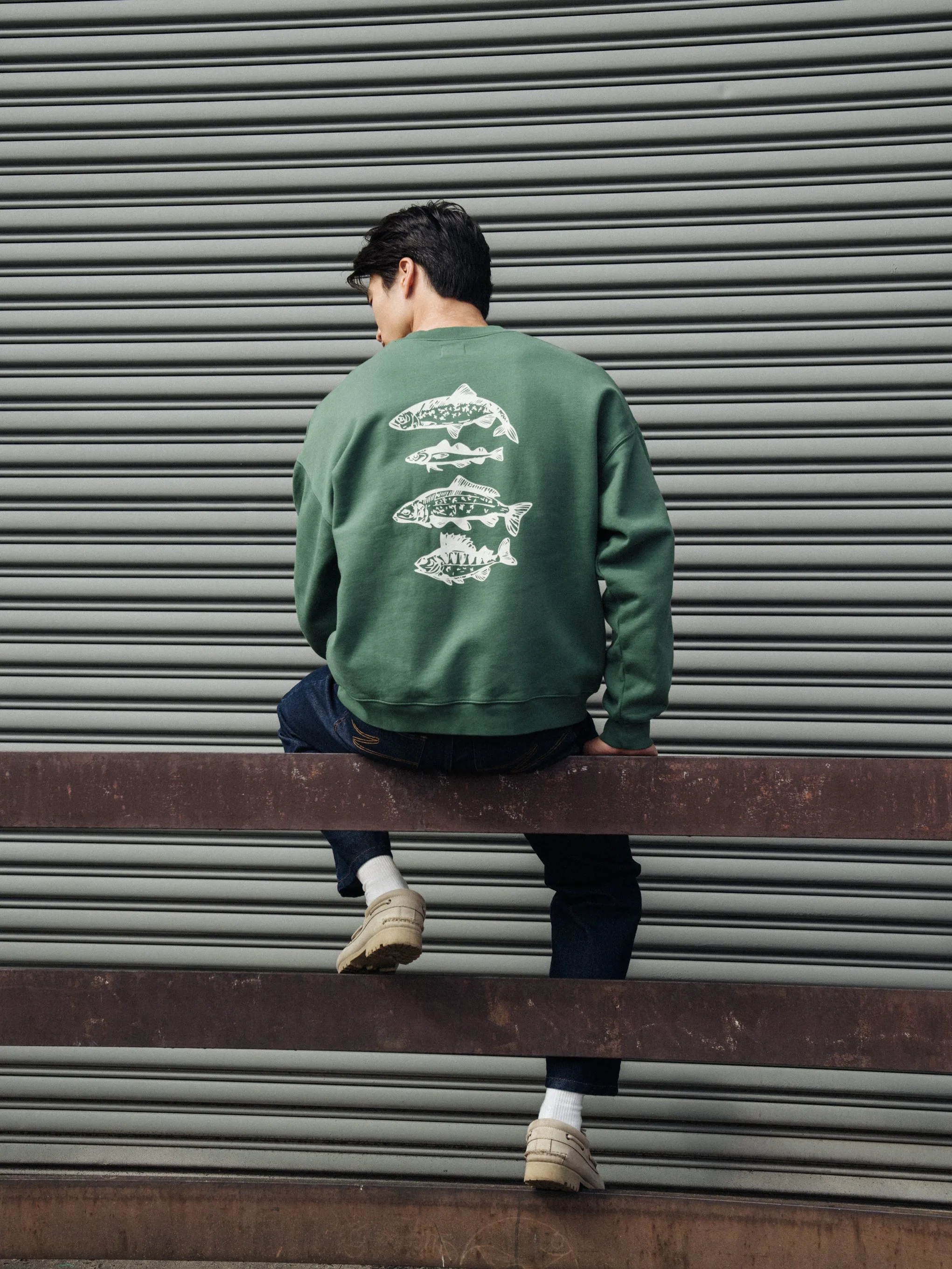bound 'Angling Club' Sweater - Mid Green Snuggly Design