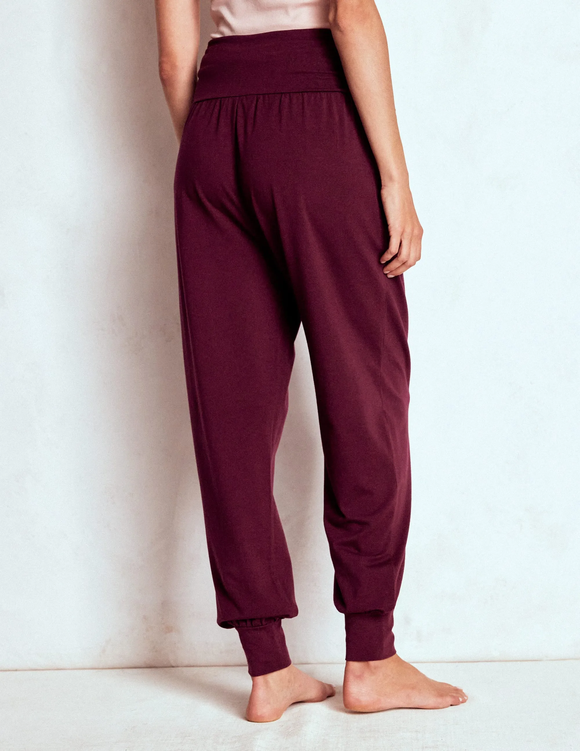 Hareem Jersey Joggers-Deep Wisteria Quick Wash Multi Pocket Configuration