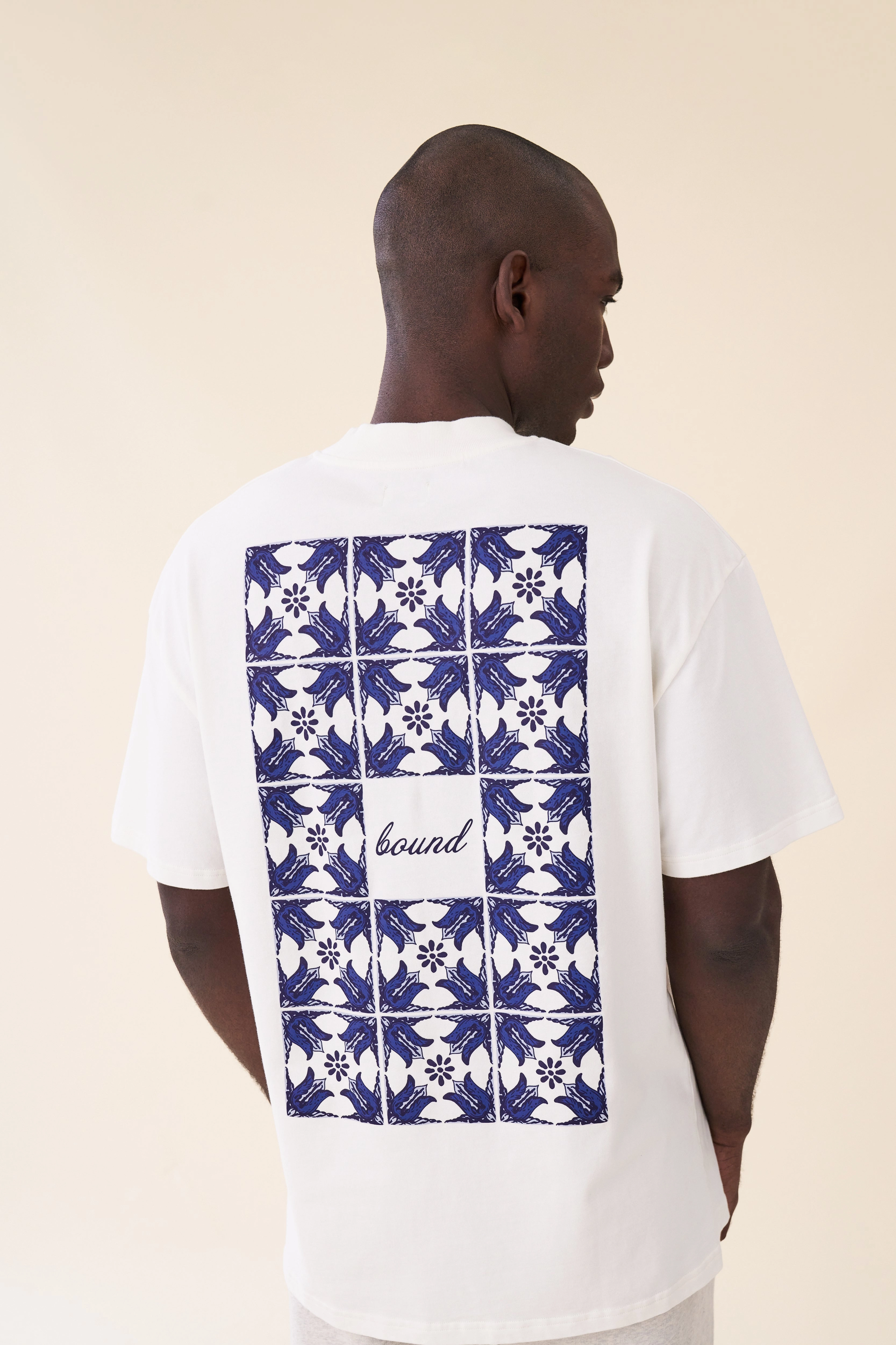 Layered Look bound 'Porto Azulejos' Tee - Ecru