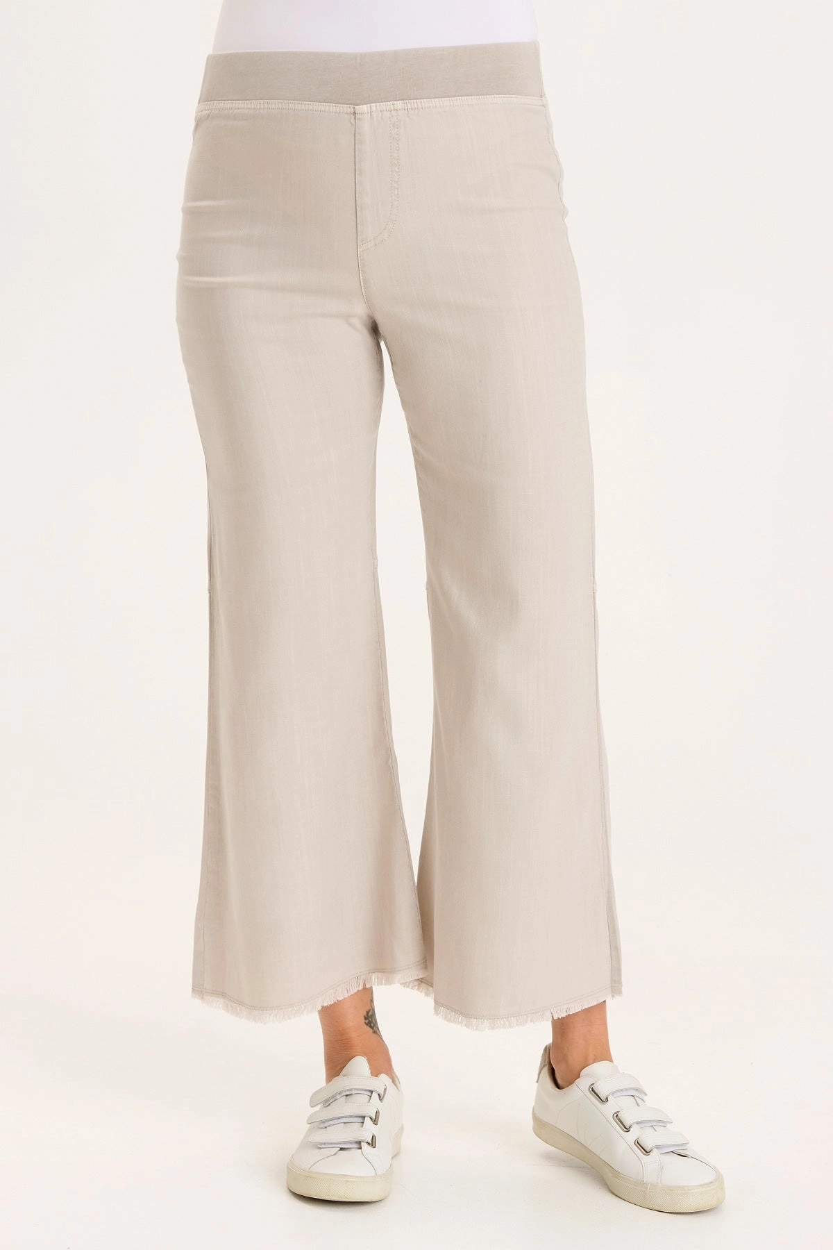 Hydra Flare Pant Sporty Appeal Ultra Stretch