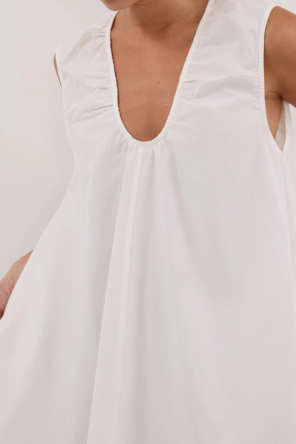 Stay Cool NonIrritatingLining GABBY WHITE COTTON MINI DRESS
