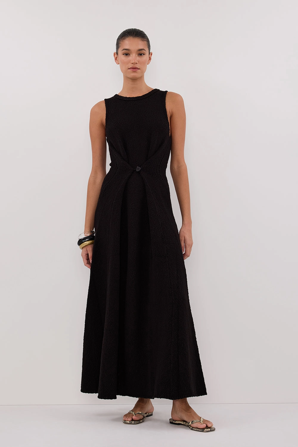 Artistic Edge Minimal Comfort SUE BLACK KNIT MAXI DRESS