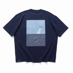 Trendy Wear right size (ZT1686) Swimming Cat Patchwork Pocket Tee