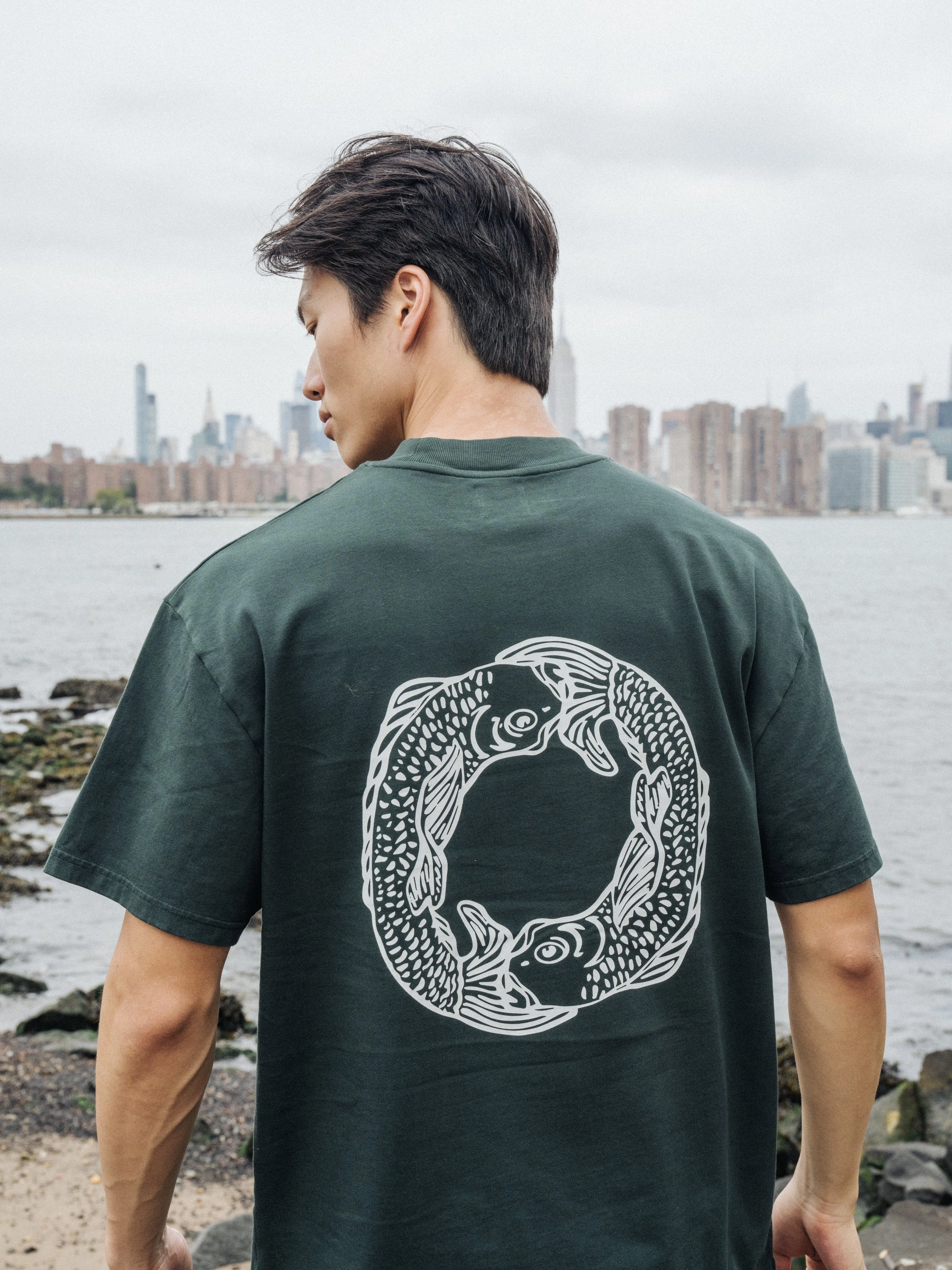 bound 'Angling Crest' Tee - Forest Green Fashionable Ribbed Neckline