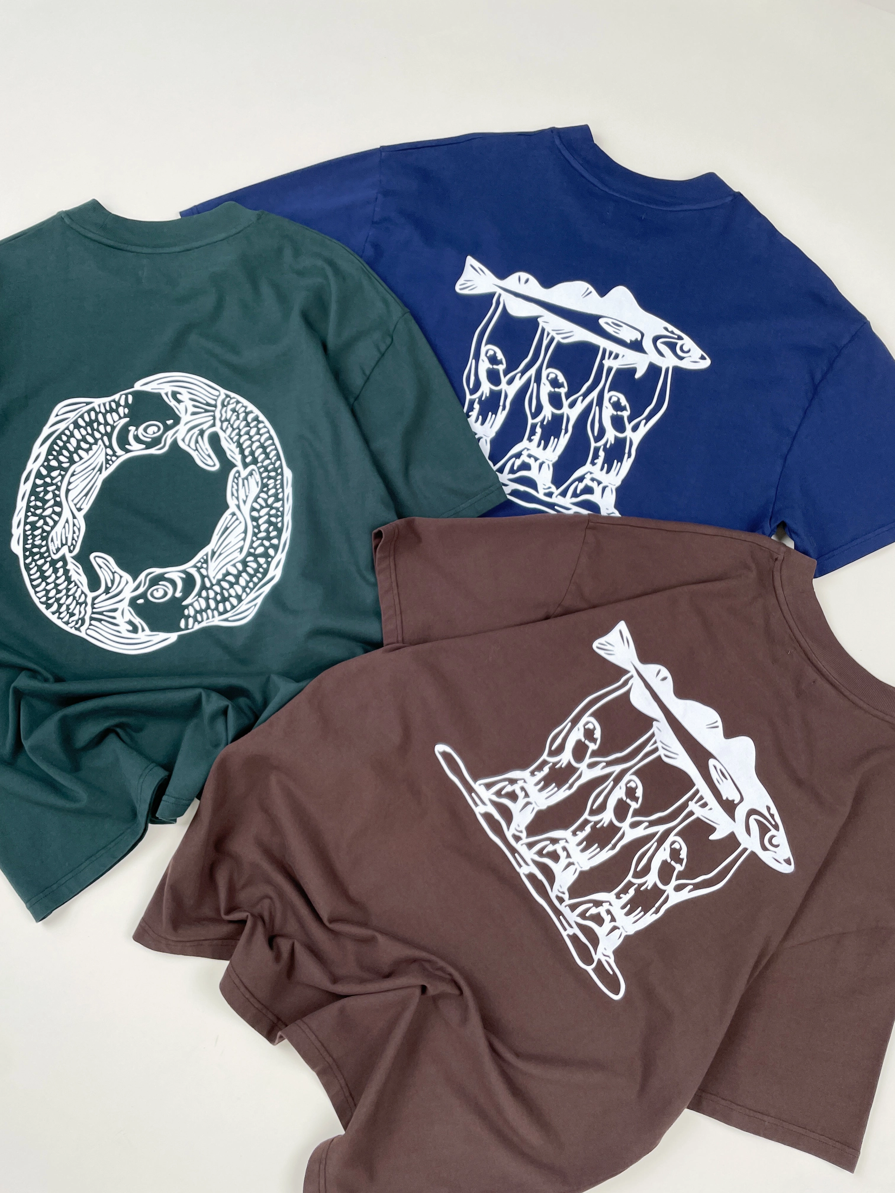 bound 'Angling Crest' Tee - Forest Green Relaxed and Easy Travel Fashion