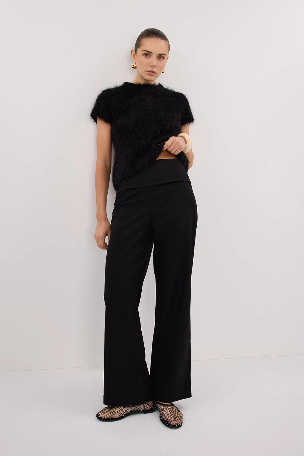 RITA BLACK TAILORED PANT Versatile staple