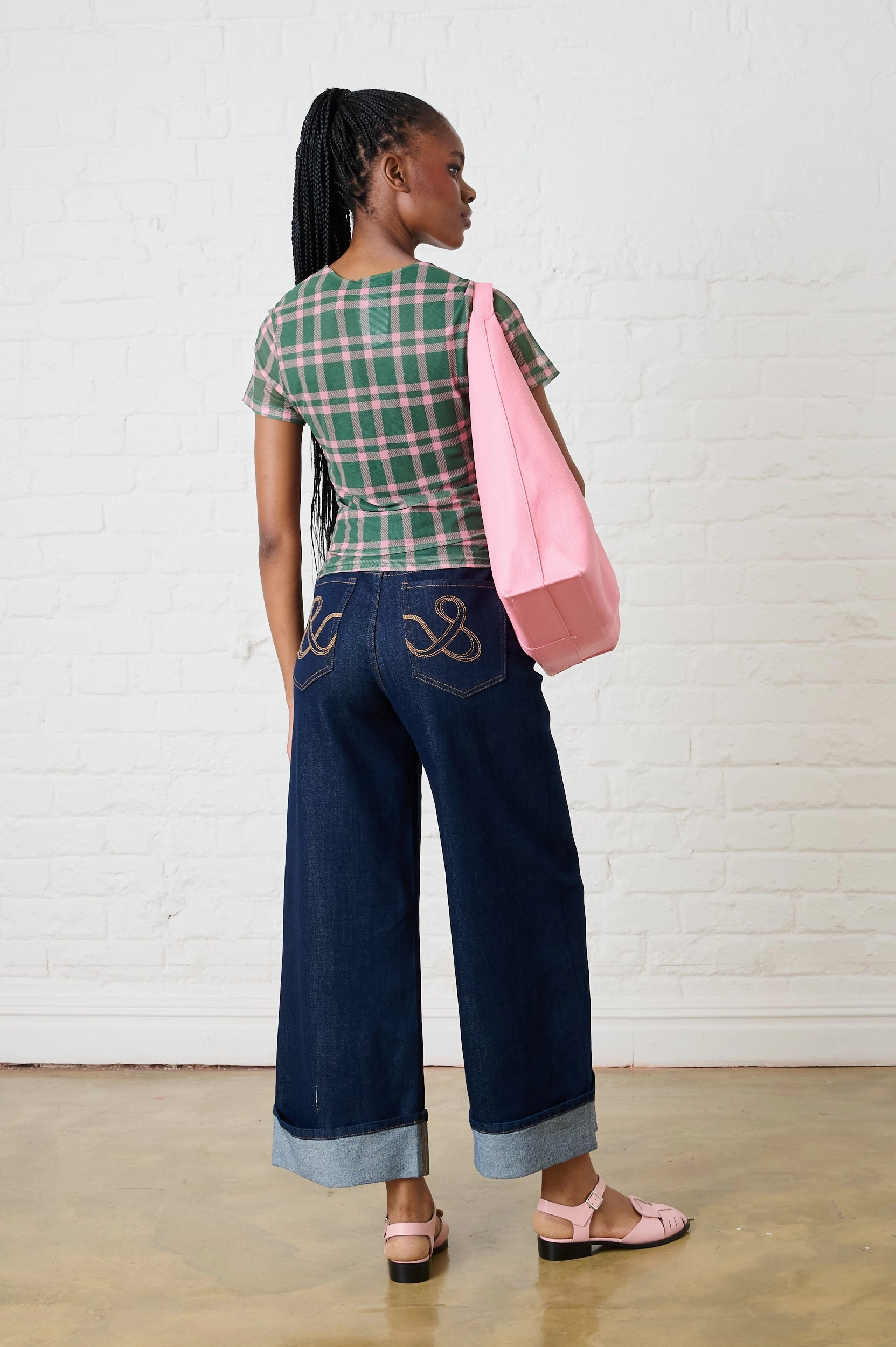 RibbedCollar ThermalRegulating Ruched Mesh Top in Green/Pink Check