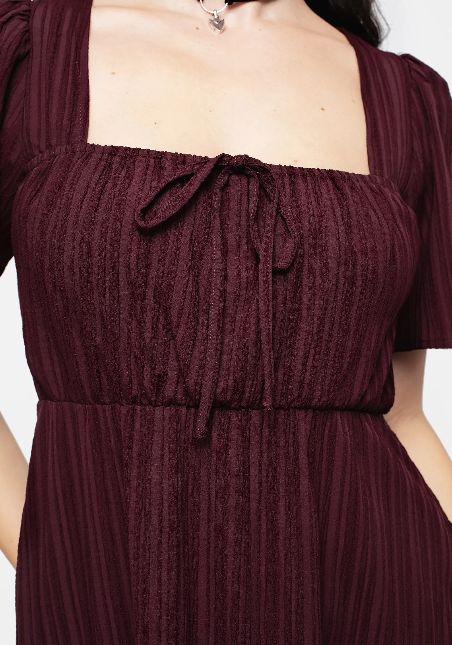 Semi Casual Travel-Essential Sarcophagi Ruched Front Midaxi Dress