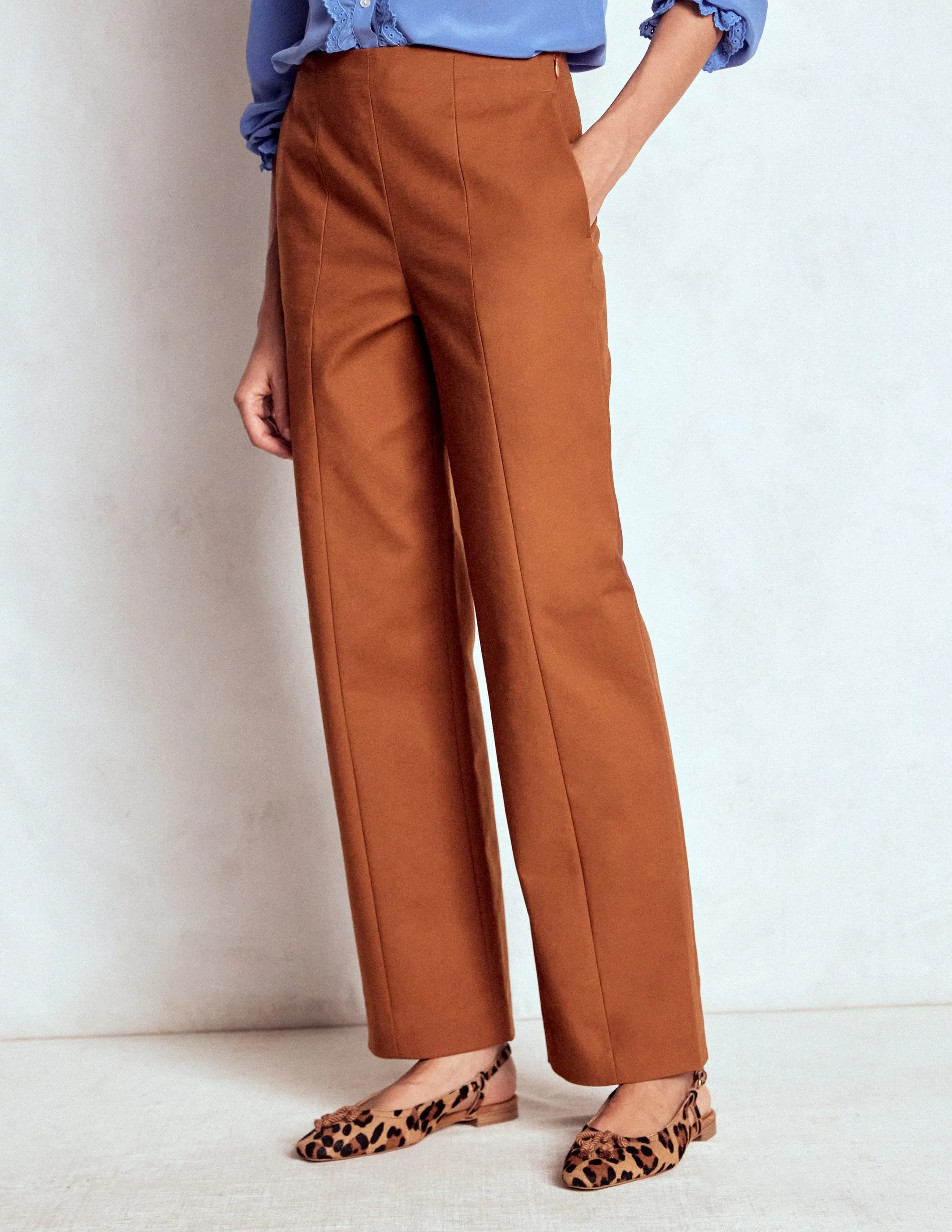 Day To Night Erasable Logo Patch Smart 7/8 Trousers-Russet