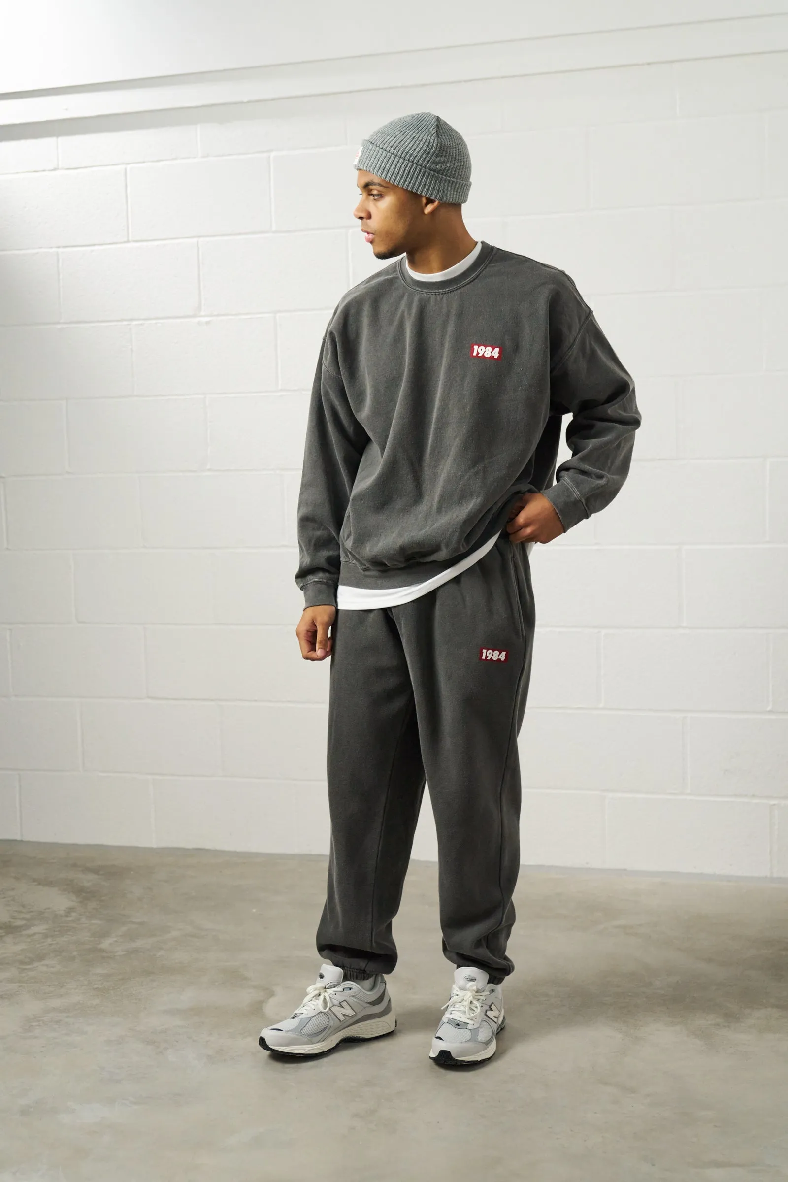Vice 84 'Always Moving' Vintage Washed Sweater - Black Cold Weather Wear
