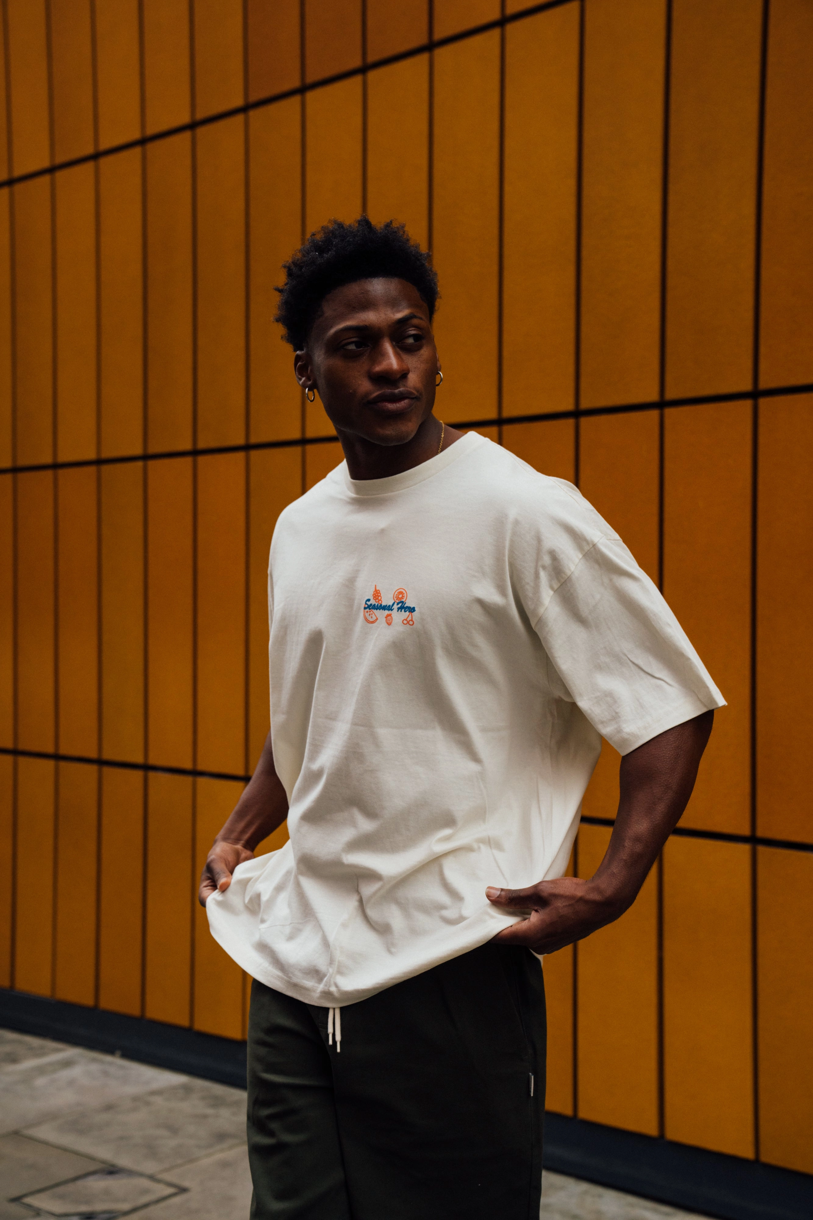 Seasonal Hero 'Fruits Of Your Labour' Tee - Ecru Weekend Smart Workout