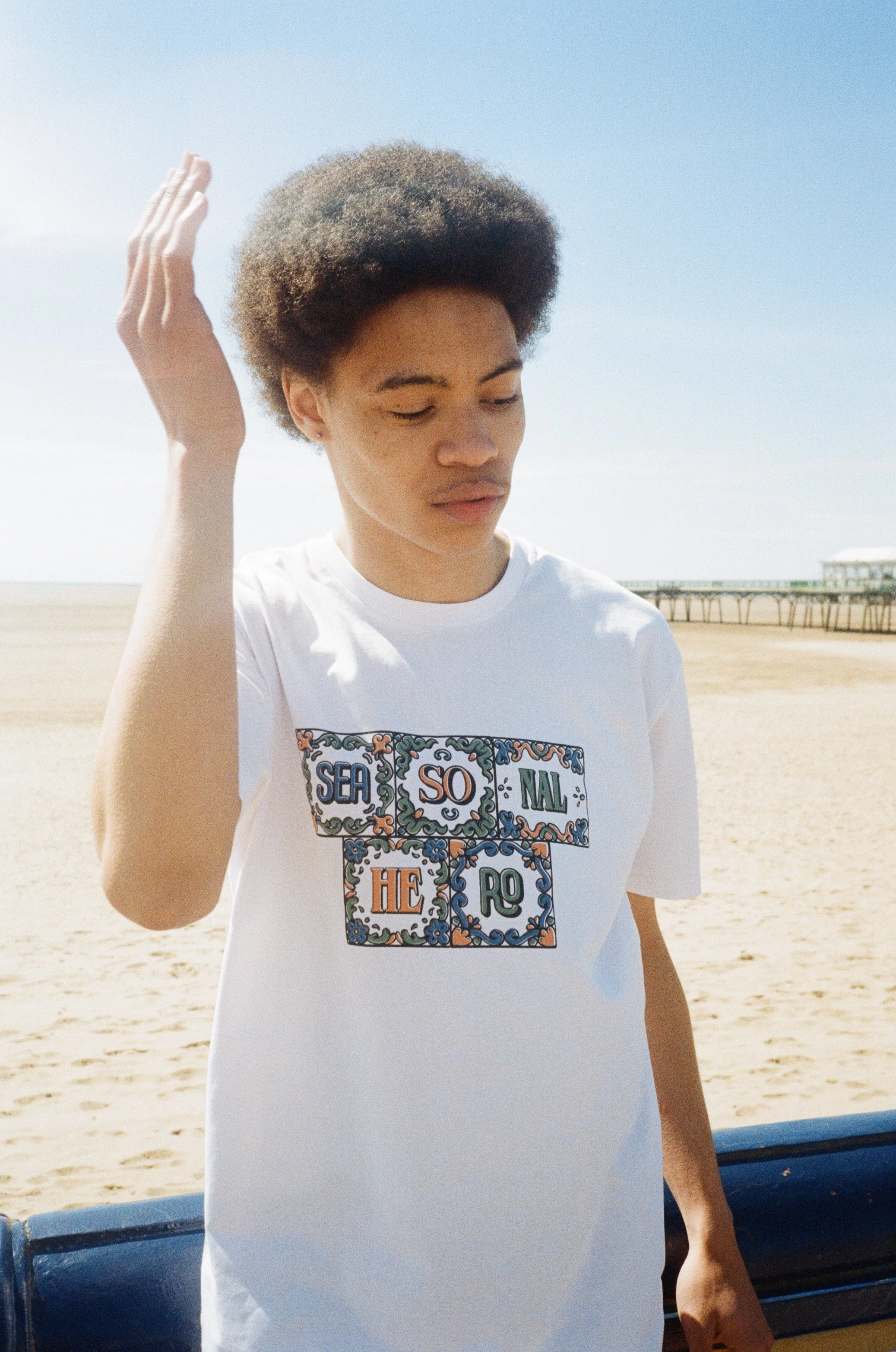 RecycledBlend Everyday Casual Seasonal Hero 'Mosaic' Tee - White