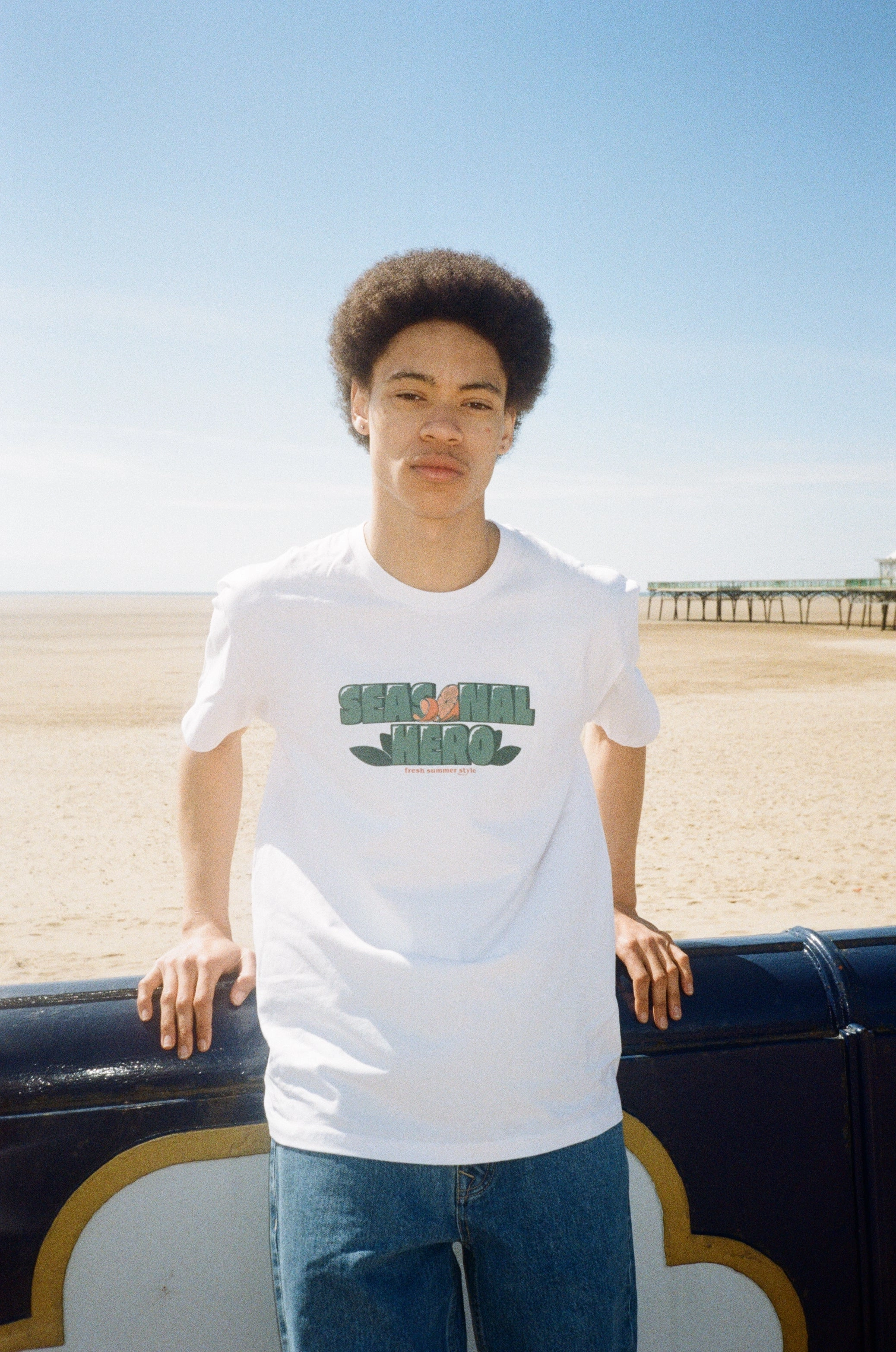 Seasonal Hero 'Oranges' Tee - White Sporty Layer