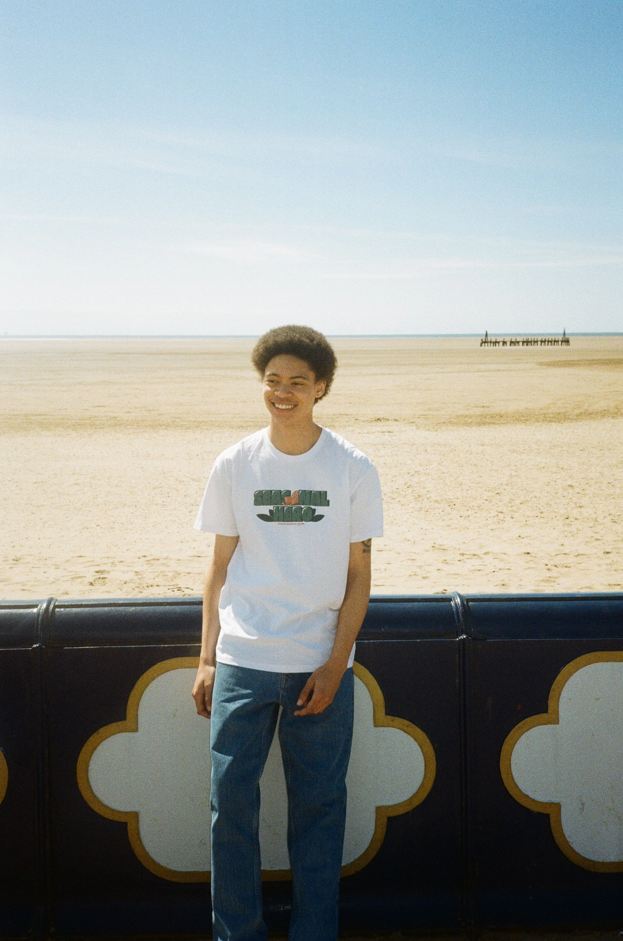 Seasonal Hero 'Oranges' Tee - White Layered Comfort Soft Wear