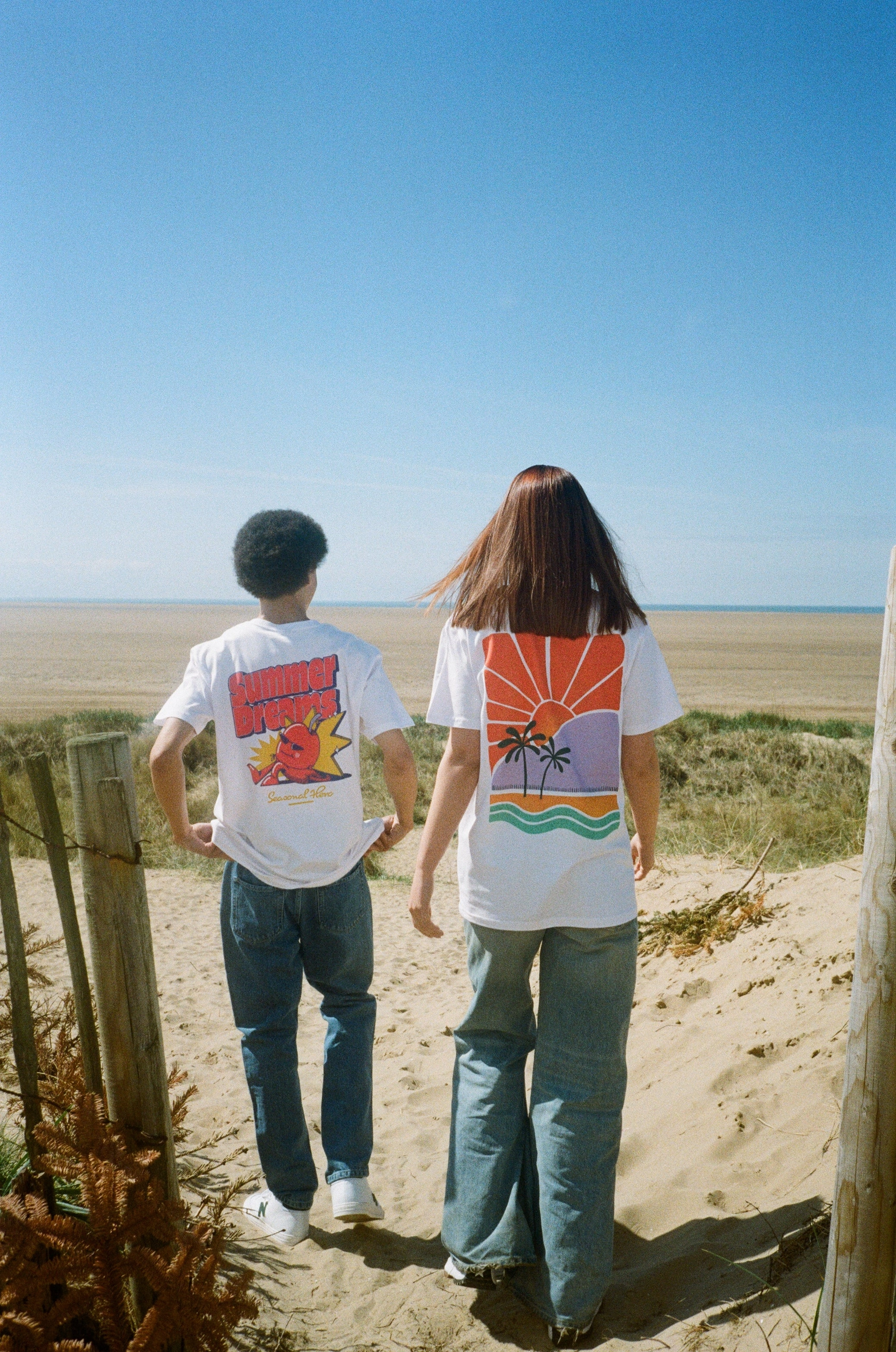 Seasonal Hero 'Summer Dreams' Tee - White Outdoor Comfort