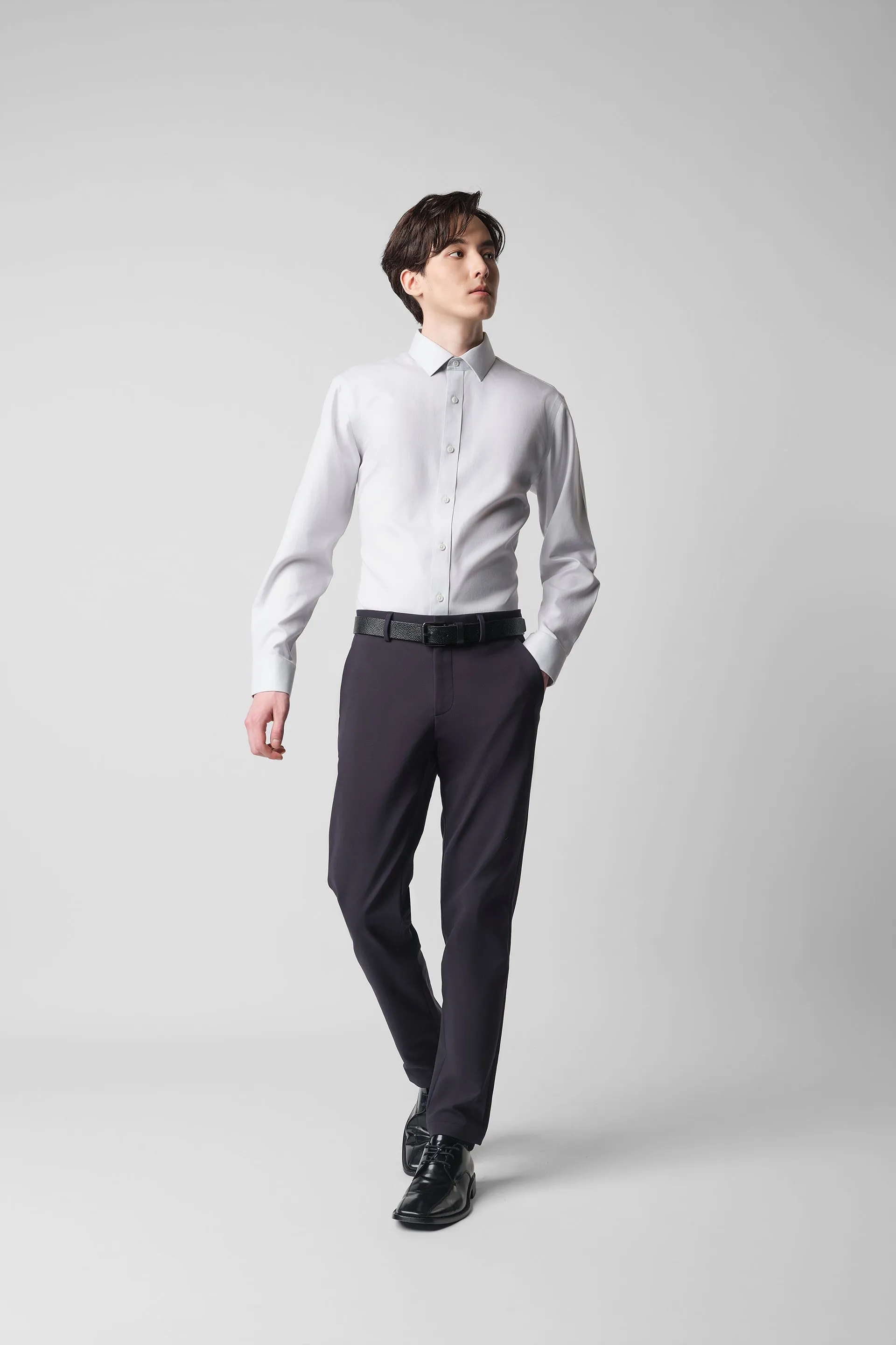 Wrinkle-Free Classic Herringbone Dress Shirt | Light Grey 31880N Flexible Shoulder Panels Modern Fit