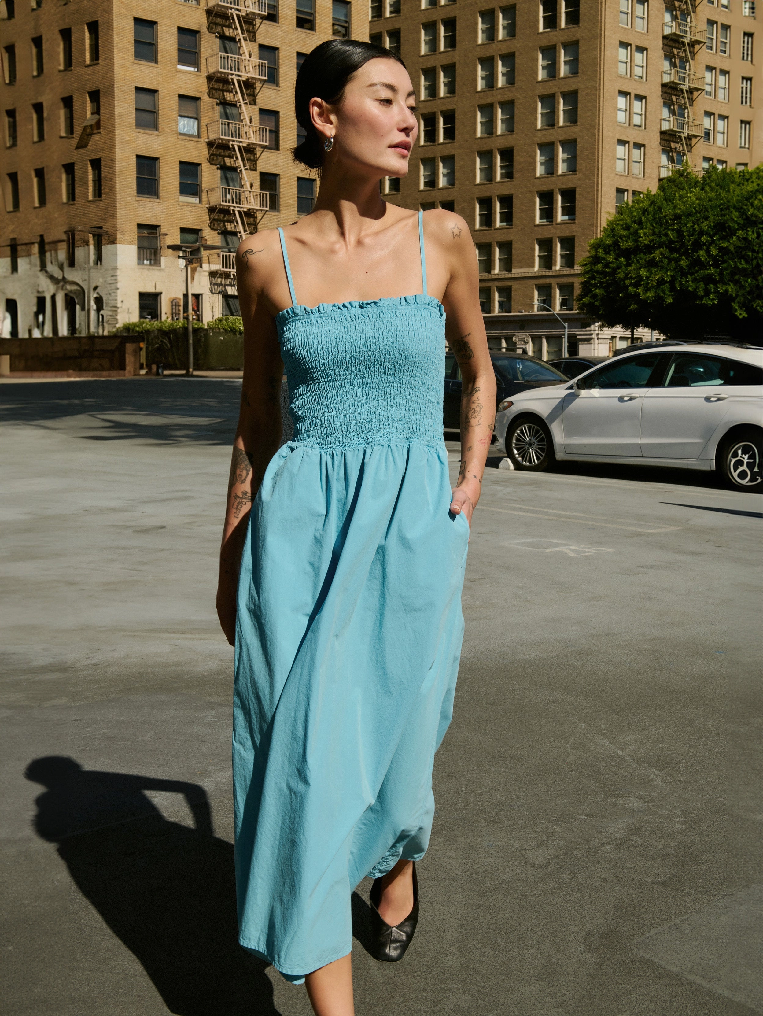 Neutral Form Urban Casual Sibelle Smocked Midi