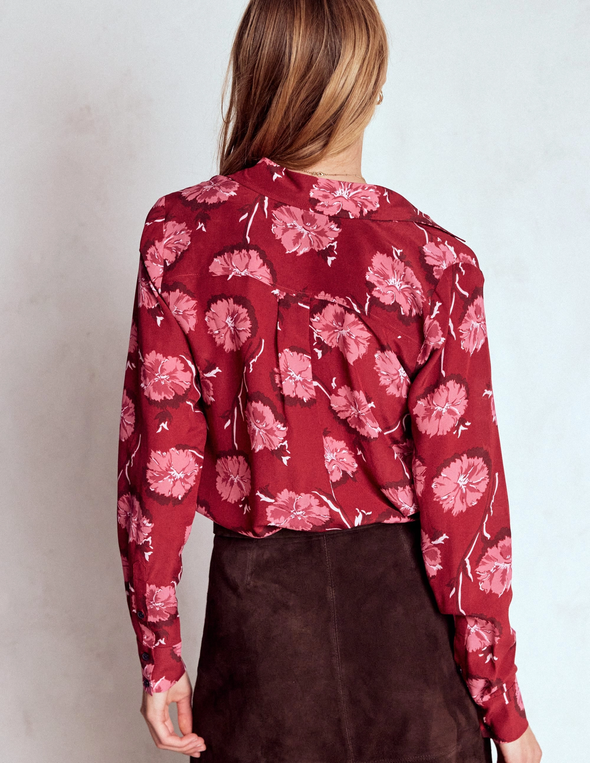 Sienna Silk Shirt-Red, Delicate Carnation Relaxed Crew Neck YarnDyedQuality All-Purpose