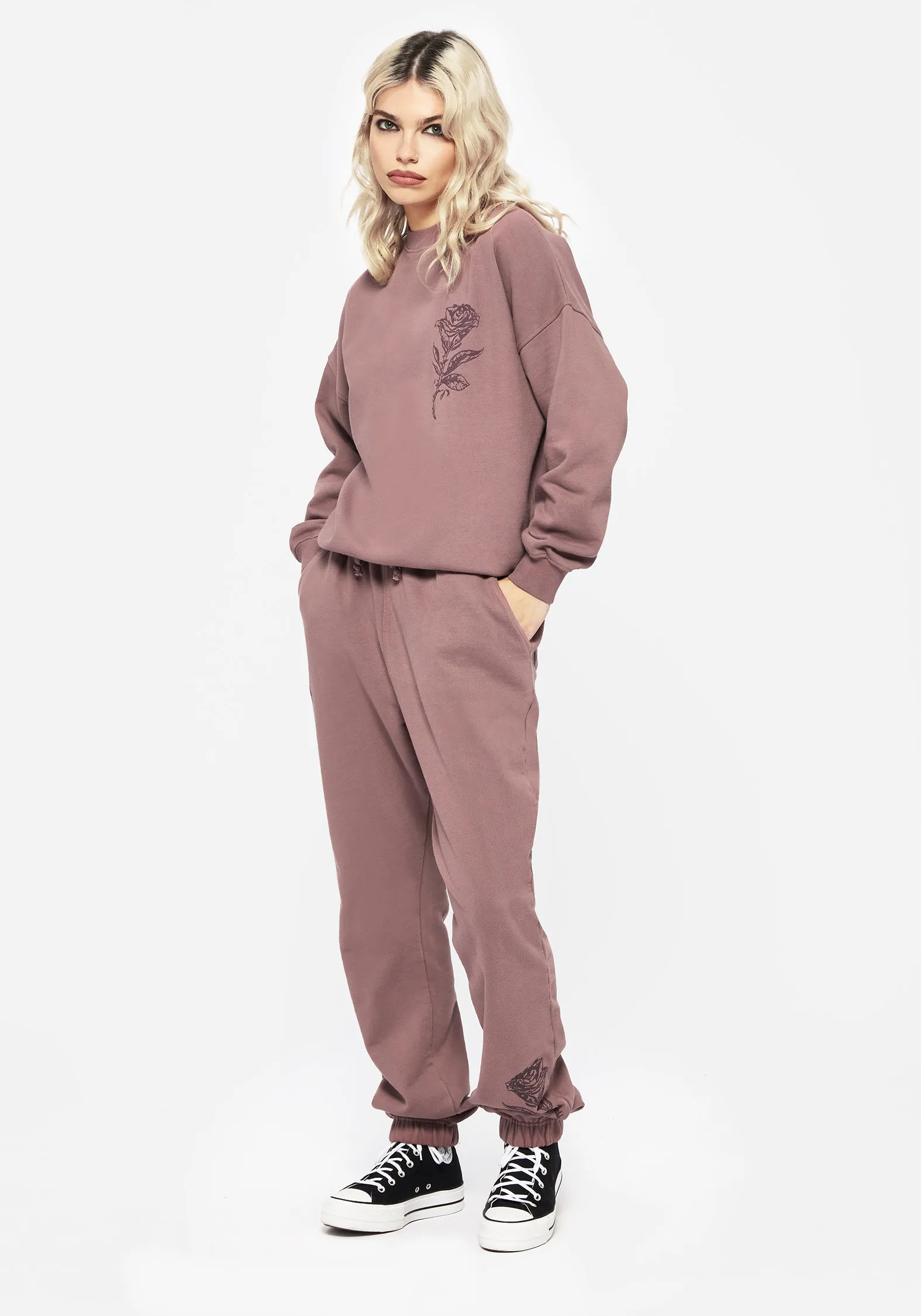 Corvus Graphic Print Tapered Cuffed Jogger Breathable Sole Sporty functionality