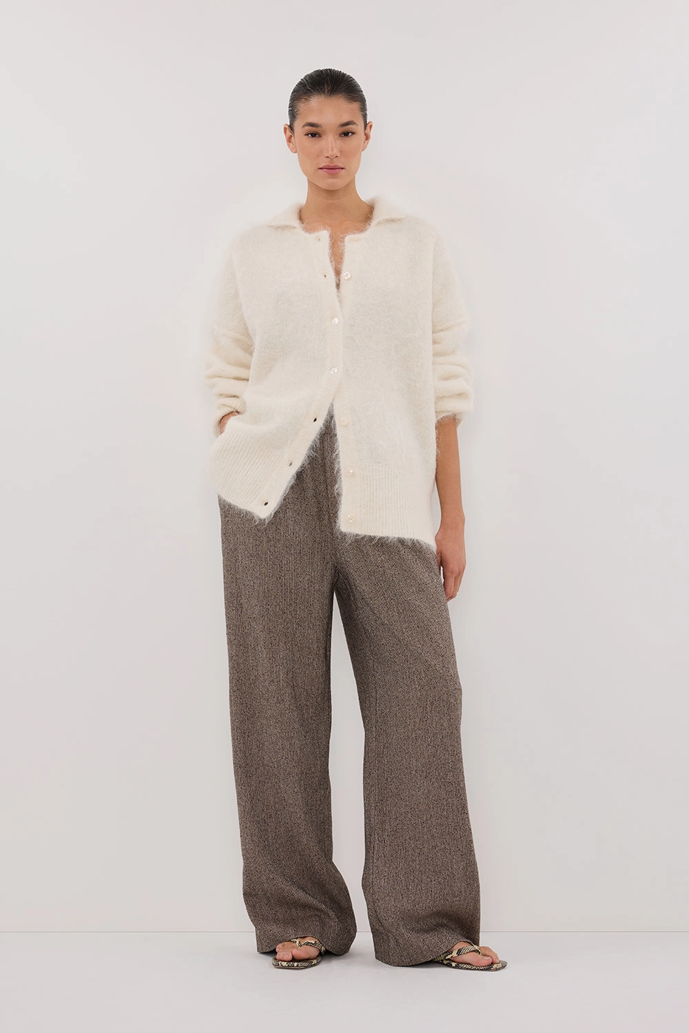 FRANKIE CHOC TWEED PANT Twill Weave Texture Cool Touch