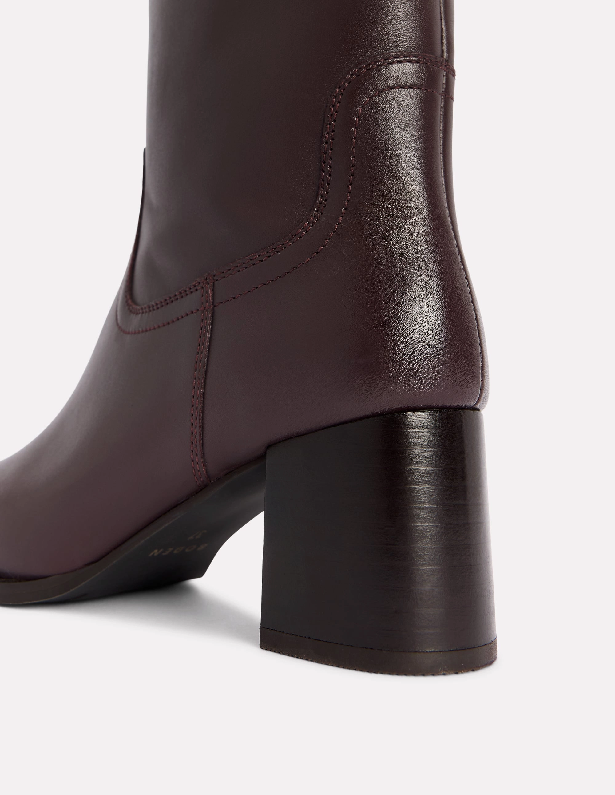 Skye Smart Knee Boots-Dark Cherry Protective Finish Windy Weather