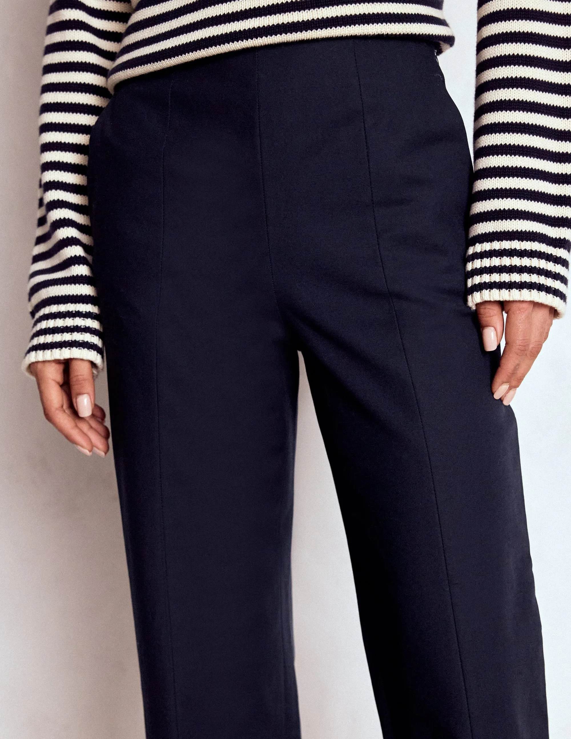Smart 7/8 Trousers-Navy ReinforcedStitching Recycled fibers