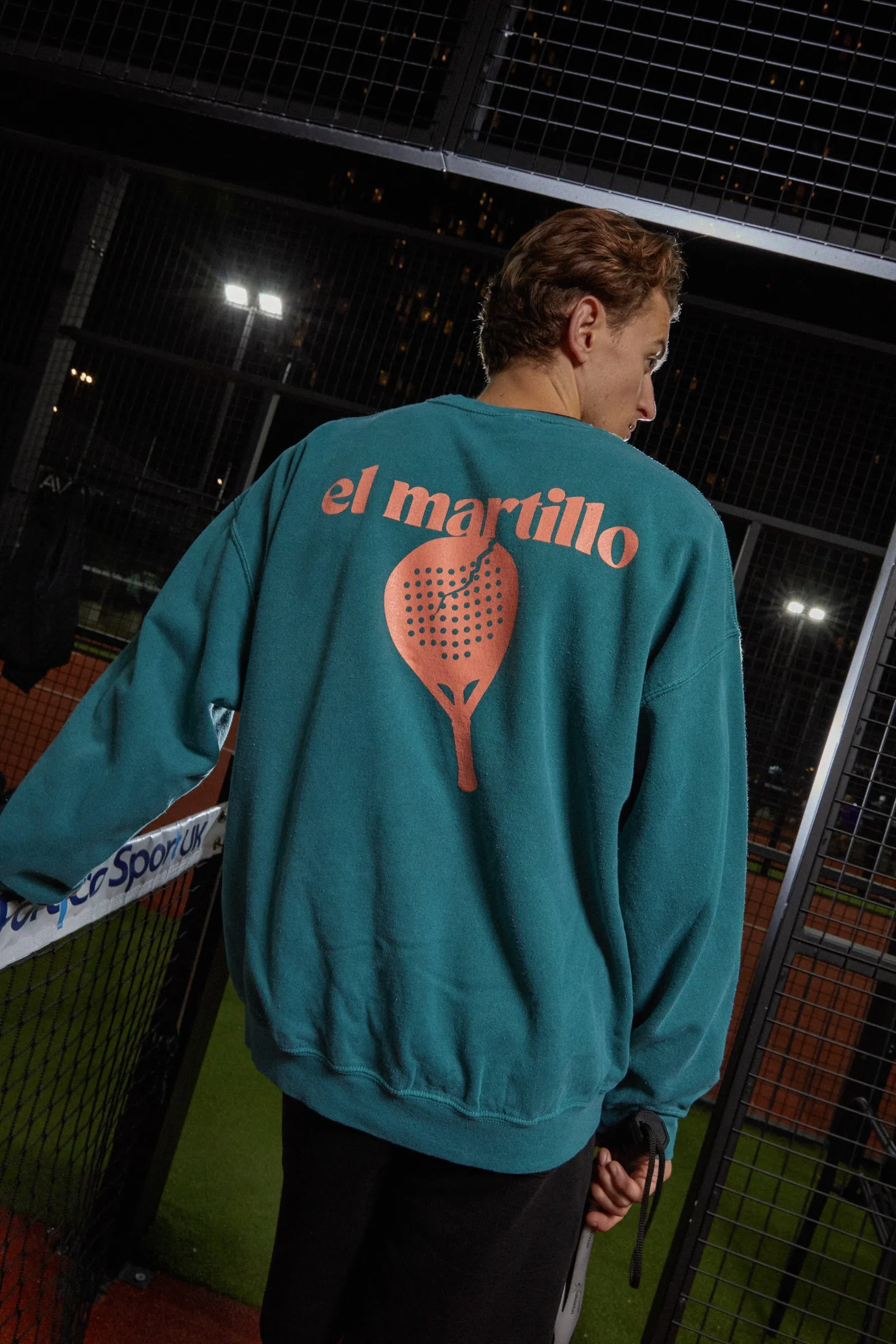 Club de Padel 'El Martillo 1.0' Vintage Washed Sweater - Dark Green Stretch Knit Technology