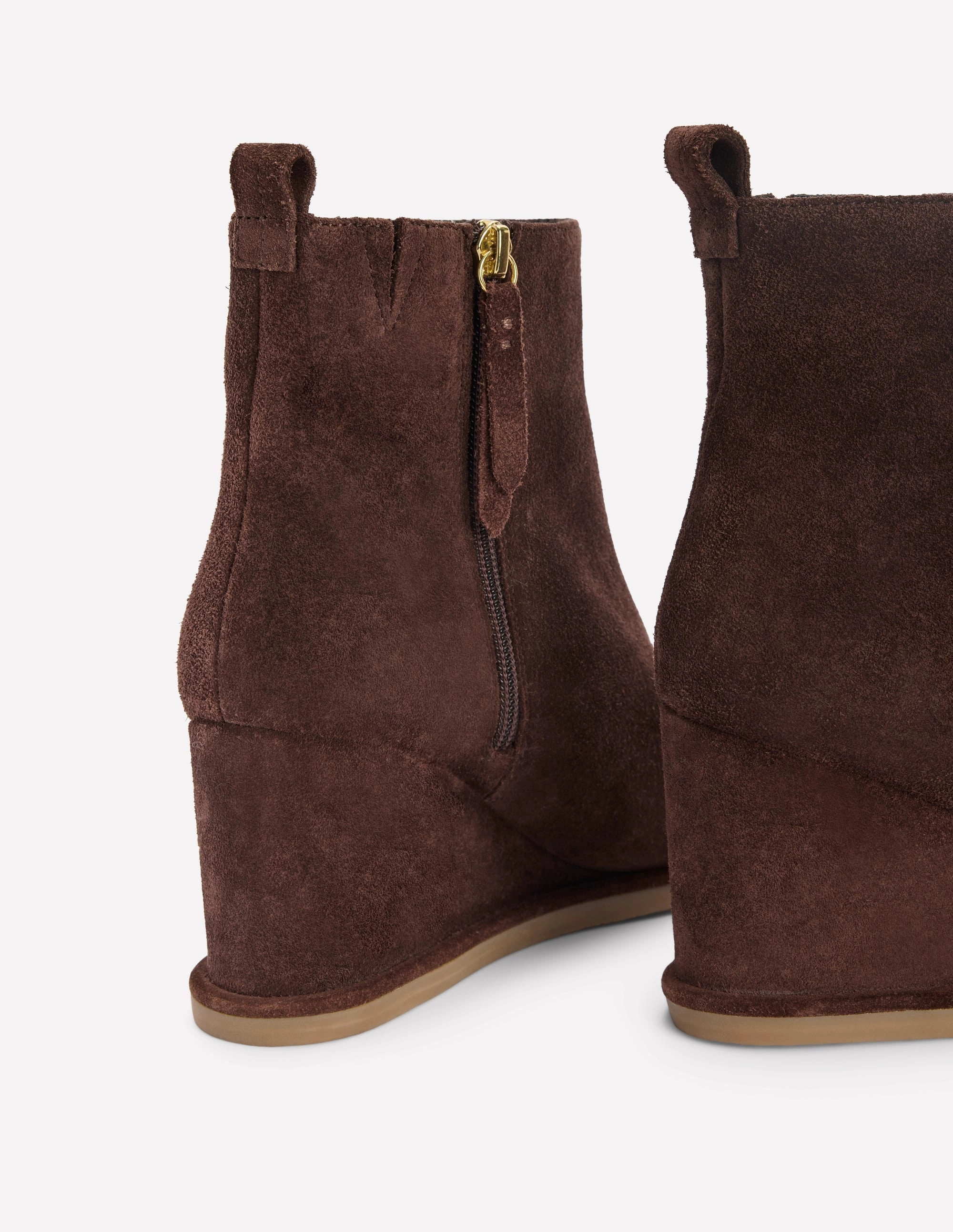 Smart Wedge Boots-Bitter Chocolate Rugged Built Hiking Trails
