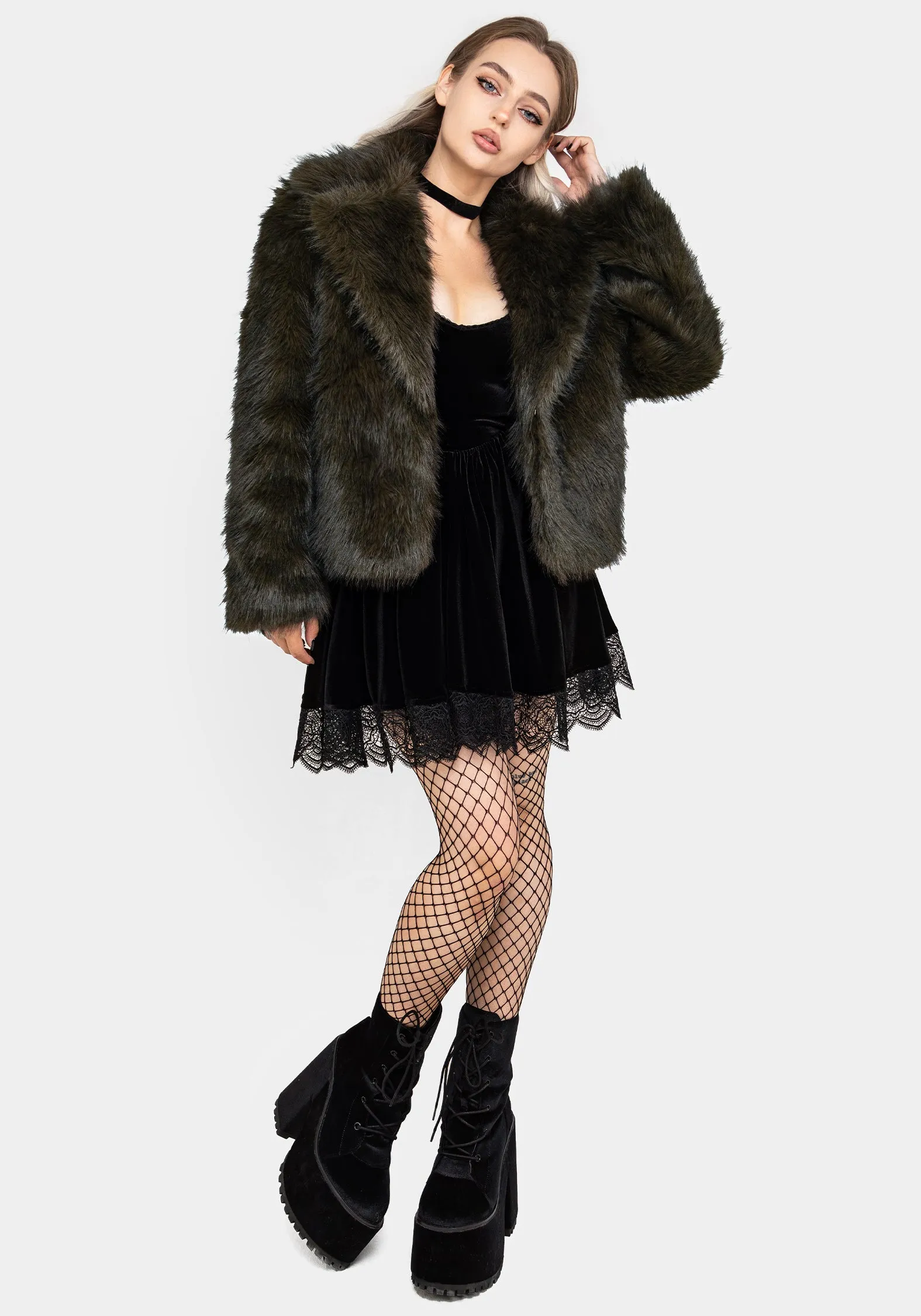 Monstrum Cropped Faux Fur Jacket Noise Free Material Ergonomic Mobility Cut