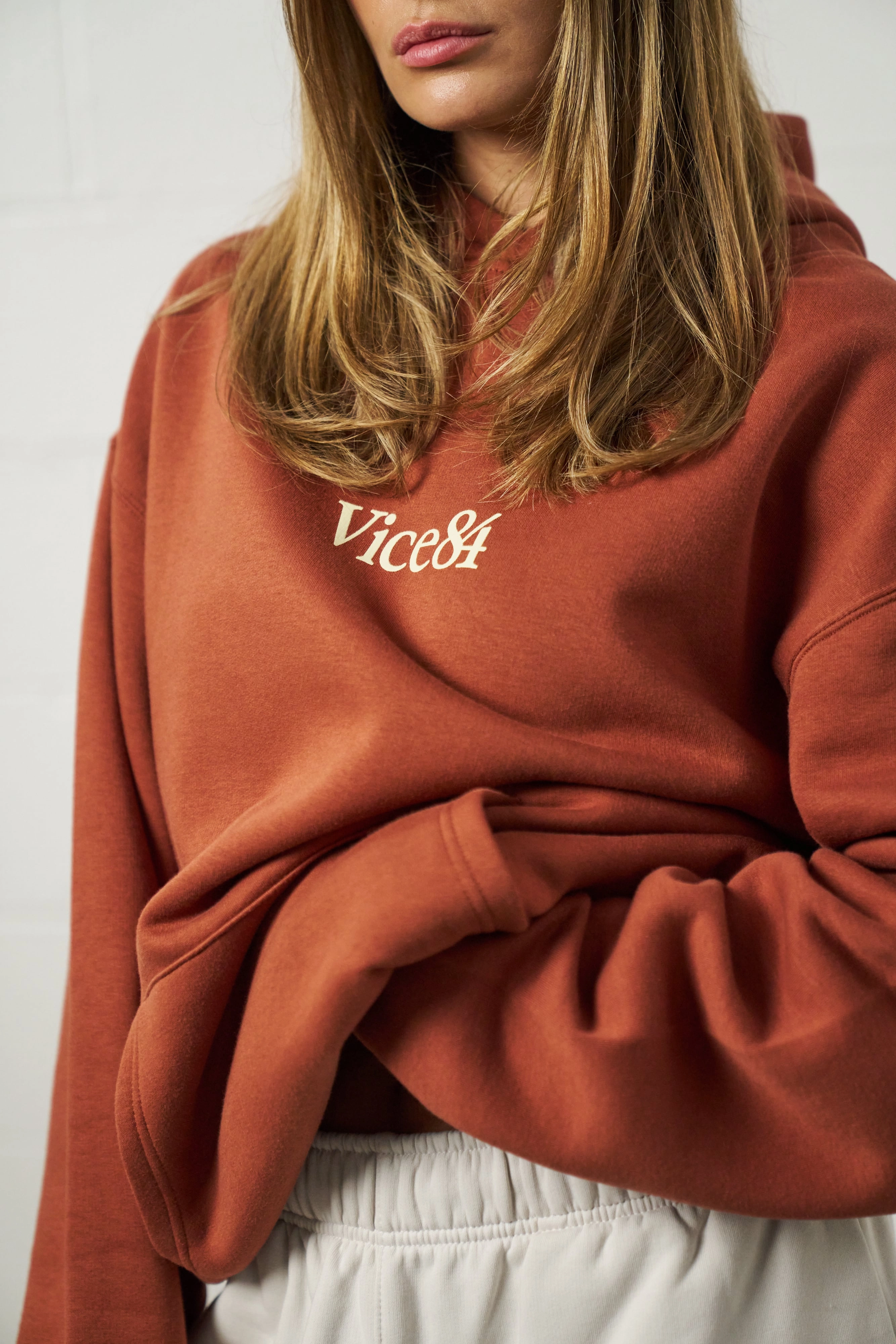 Street Night Vice 84 Premium Hoodie - Clay