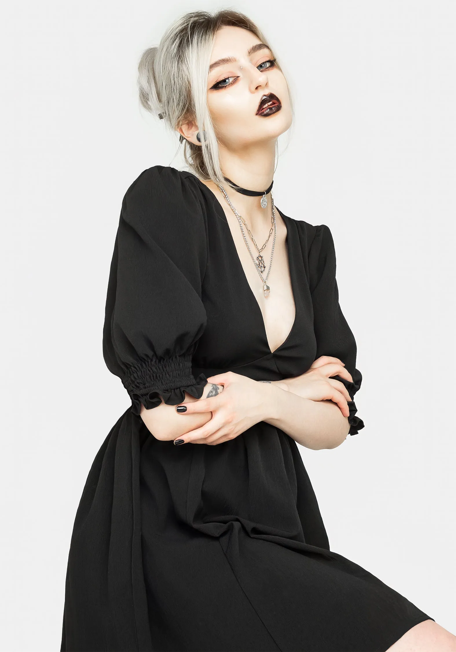 Divination Textured Mini Dress Sleek Layer Summer Mood