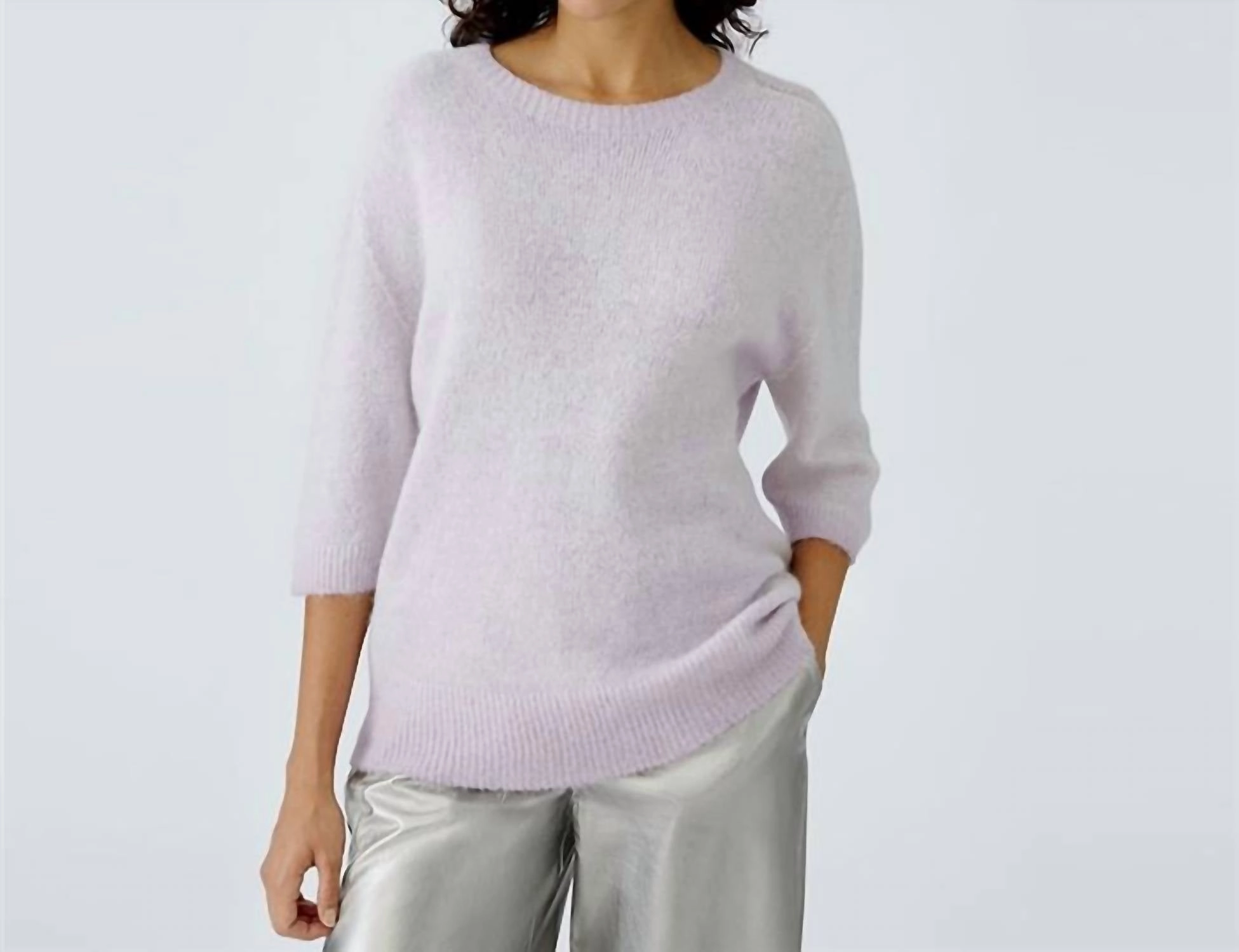Breathable Comfort Round Neck Jumper In Lilac