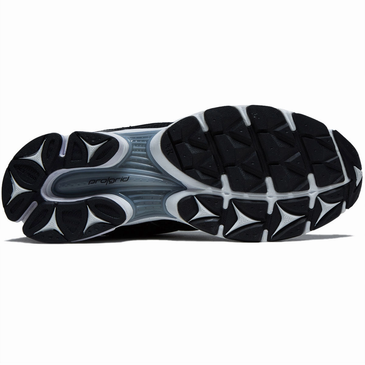 Anti Microbial Lining Saucony Progrid Triumph 4 Shoes - Black/Silver