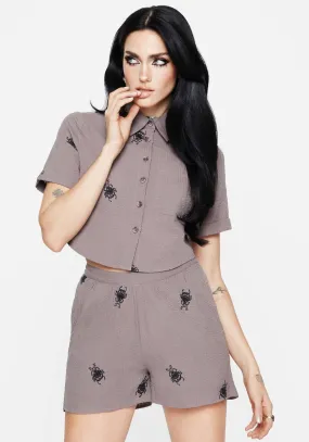 Sporty Fit Design Stag Beetle Embroidered Shorts