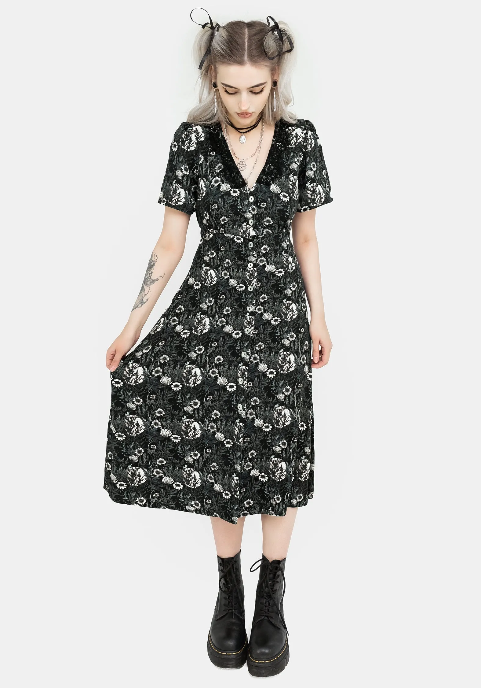 Vacation Outfit Short Sleeve Nightbloom Button Up Midi Dress