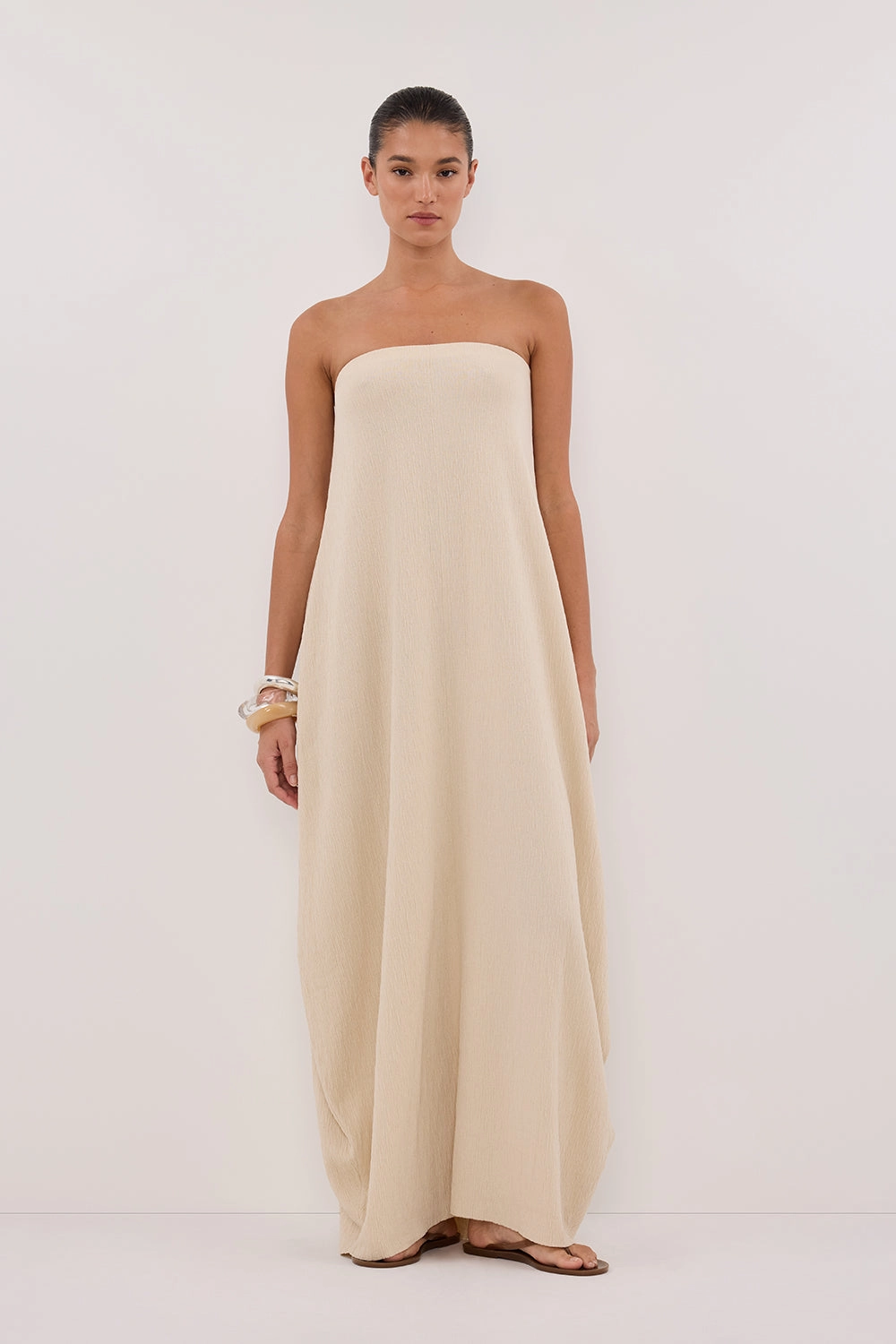 ALIAS NATURAL TEXTURED KNIT STRAPLESS MIDI DRESS Celebrity-Inspired